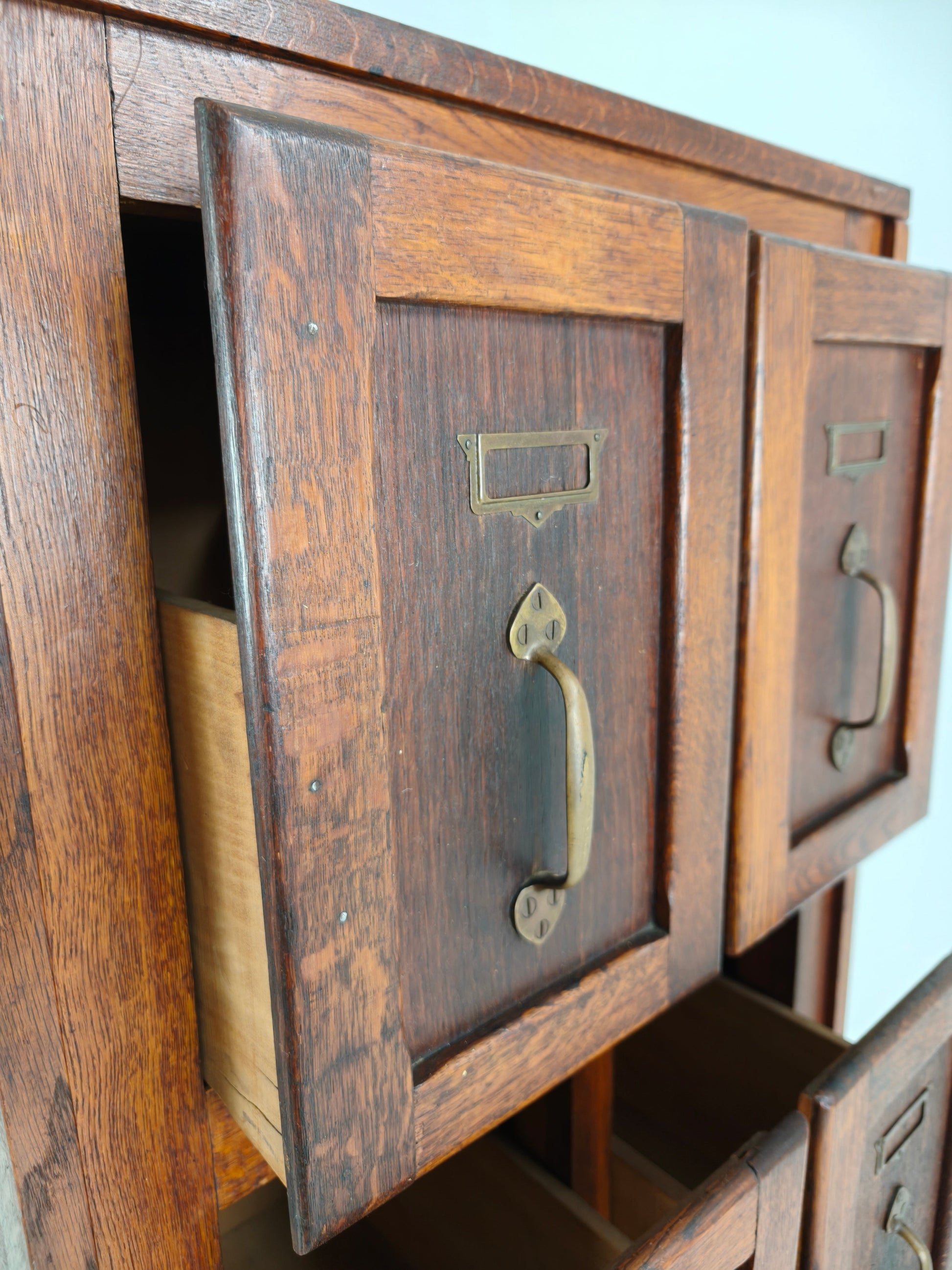 Antique Oak Filing Cabinet – c.1900–1920 Antique Oak Filing Cabinet – c.1900–1920