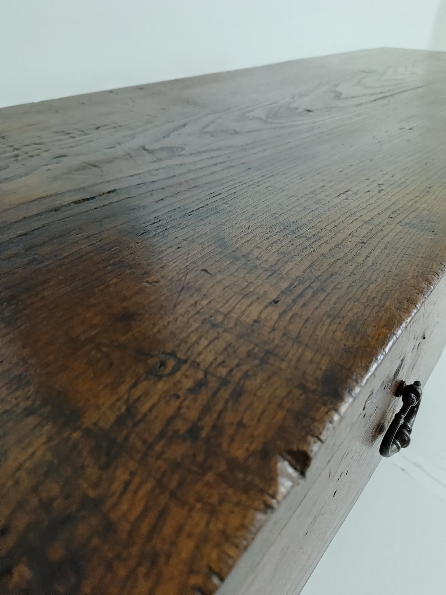 Antique Spanish coffee table 18th century Antique Spanish coffee table 18th century