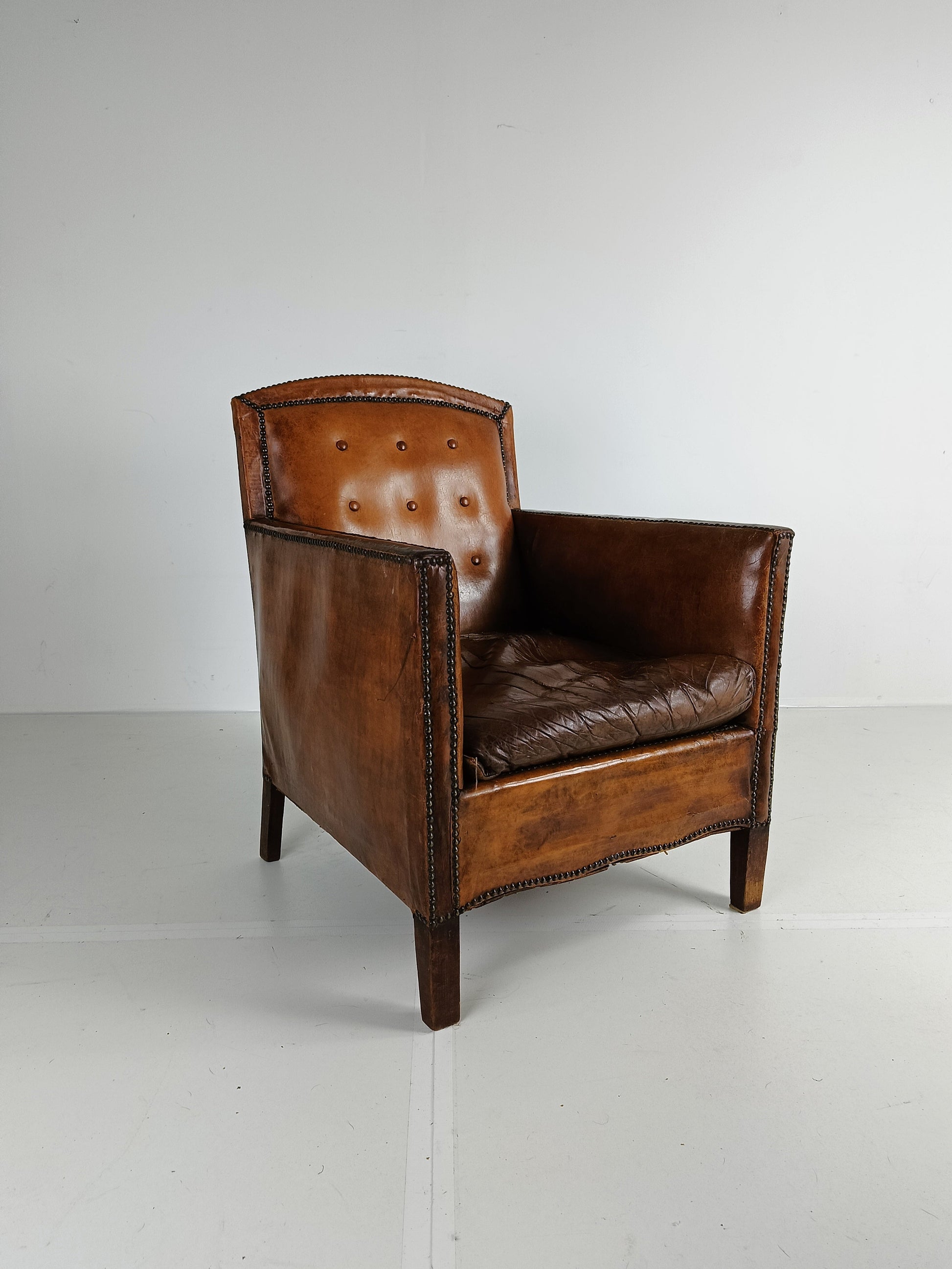 Antique Stunning armchair Antique Stunning armchair