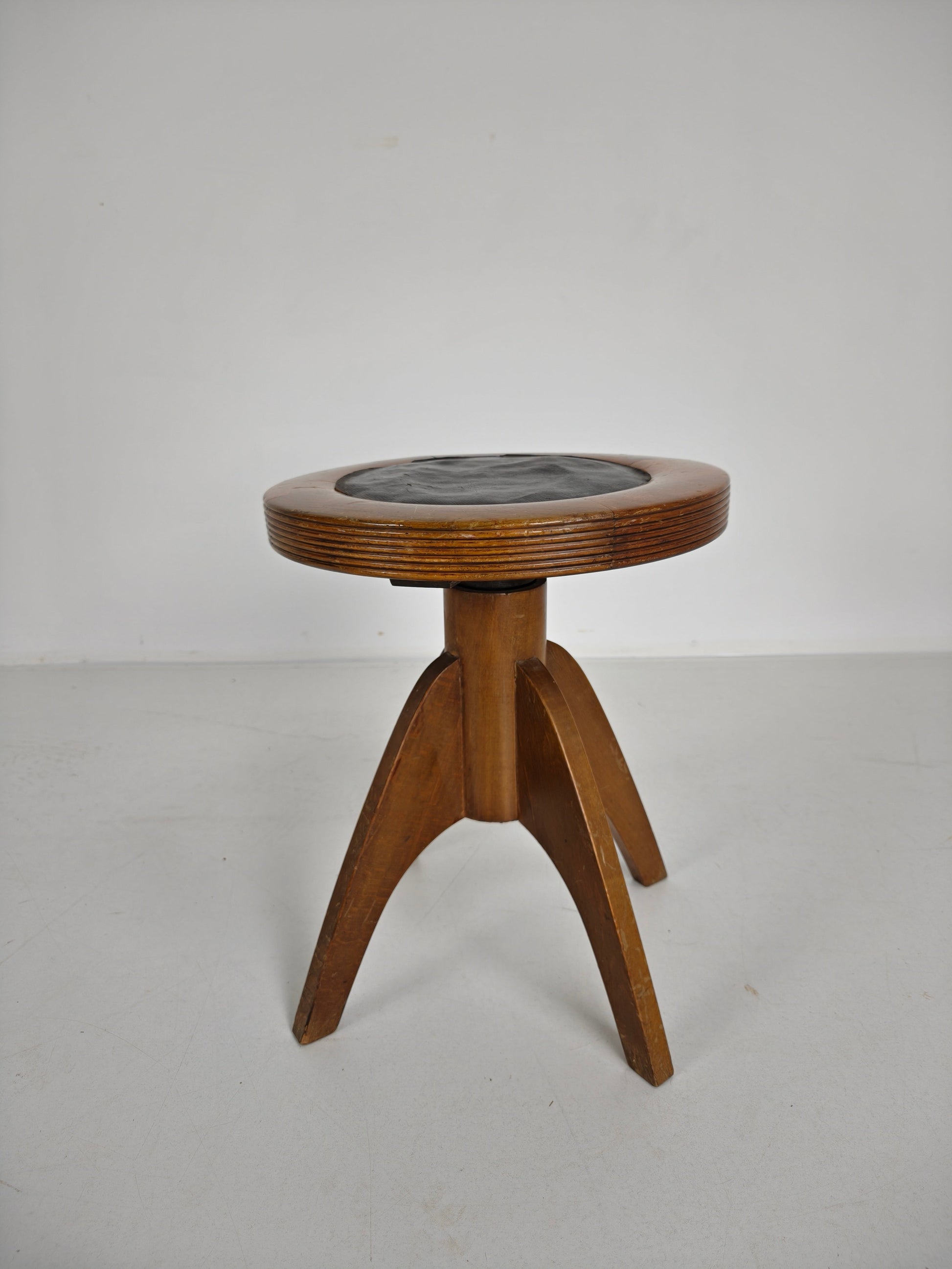 Art Deco Adjustable Piano Stool with Leather Seat – c.1920s Art Deco Adjustable Piano Stool with Leather Seat – c.1920s
