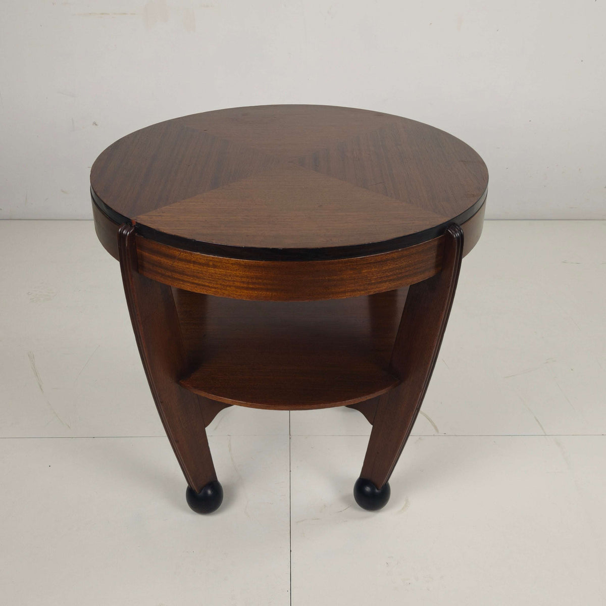 Art Deco Coffee Oak Table – Amsterdam School, The Netherlands, 1930s Art Deco Coffee Oak Table – Amsterdam School, The Netherlands, 1930s