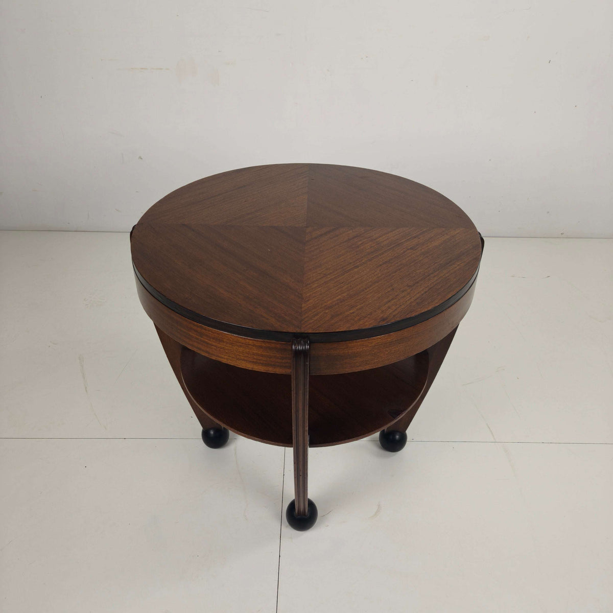 Art Deco Coffee Oak Table – Amsterdam School, The Netherlands, 1930s Art Deco Coffee Oak Table – Amsterdam School, The Netherlands, 1930s