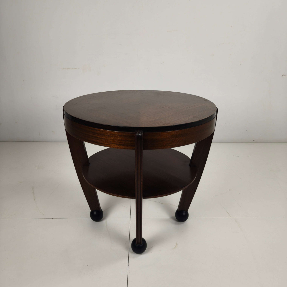 Art Deco Coffee Oak Table – Amsterdam School, The Netherlands, 1930s Art Deco Coffee Oak Table – Amsterdam School, The Netherlands, 1930s