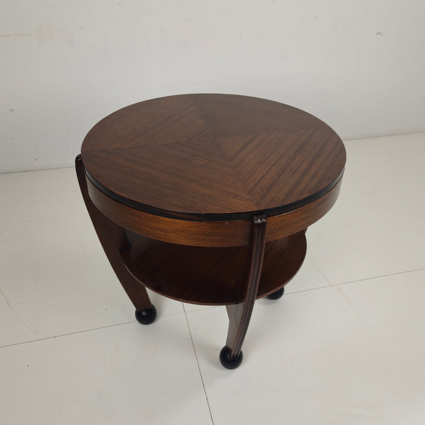 Art Deco Coffee Oak Table – Amsterdam School, The Netherlands, 1930s Art Deco Coffee Oak Table – Amsterdam School, The Netherlands, 1930s