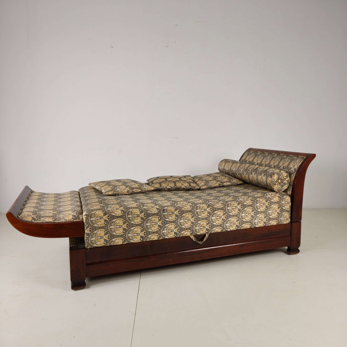 Art Deco Daybed with Hidden Storage & Adjustable Positions Art Deco Daybed with Hidden Storage & Adjustable Positions