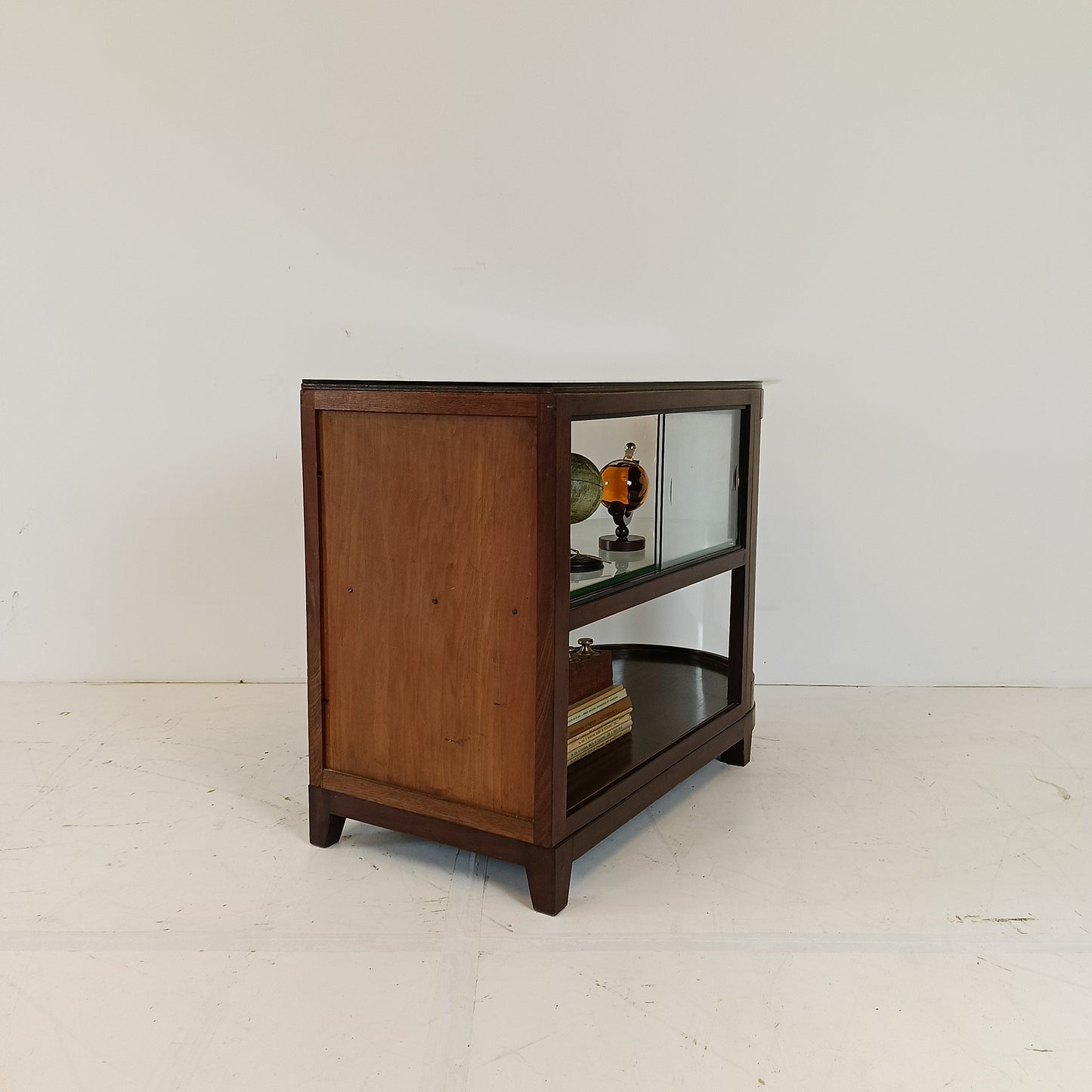 Art Deco Side Table/Cabinet Art Deco Side Table/Cabinet