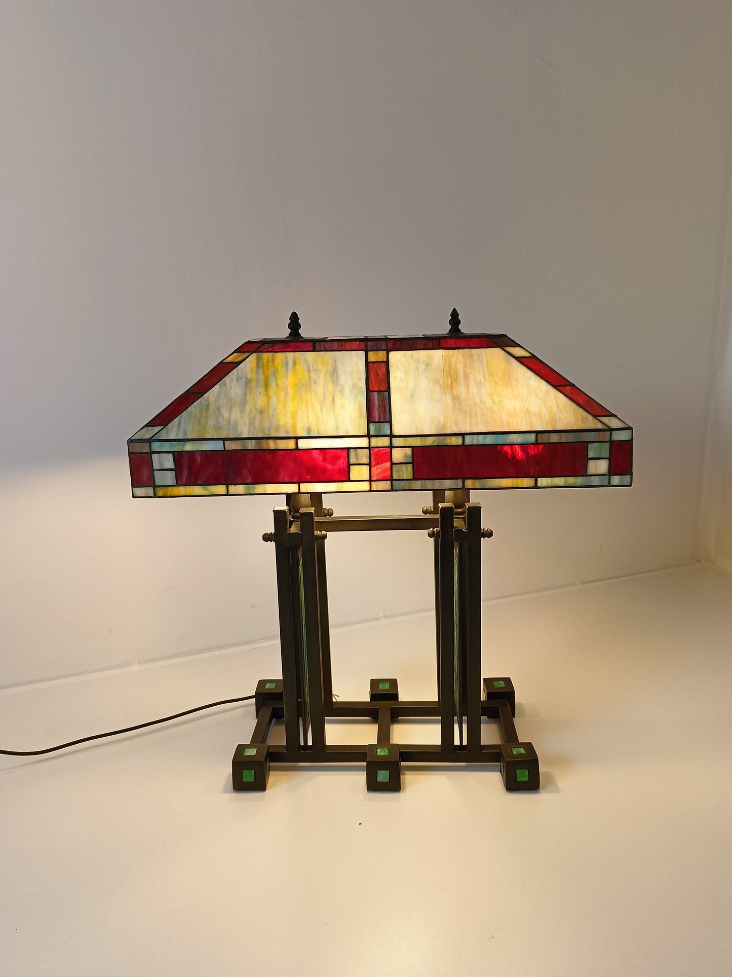 Art Deco Tiffany Glass Bronze Table Lamp Art Deco Tiffany Glass Bronze Table Lamp