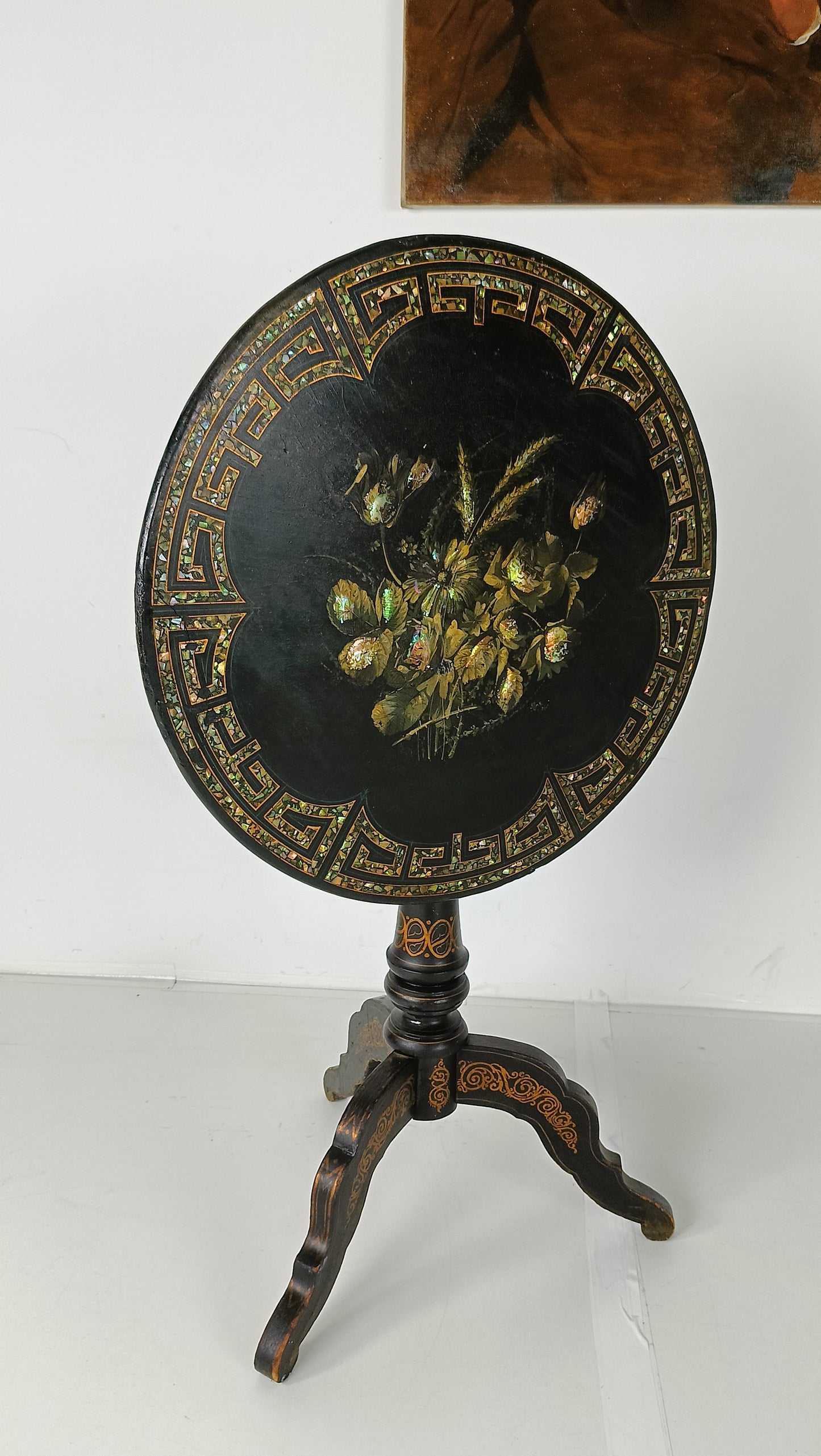 Astonishing Napoleon III Tip Top Table Astonishing Napoleon III Tip Top Table