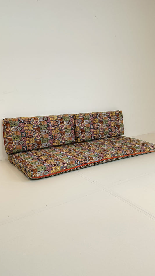 Authentic Oriental Seating Authentic Oriental Seating