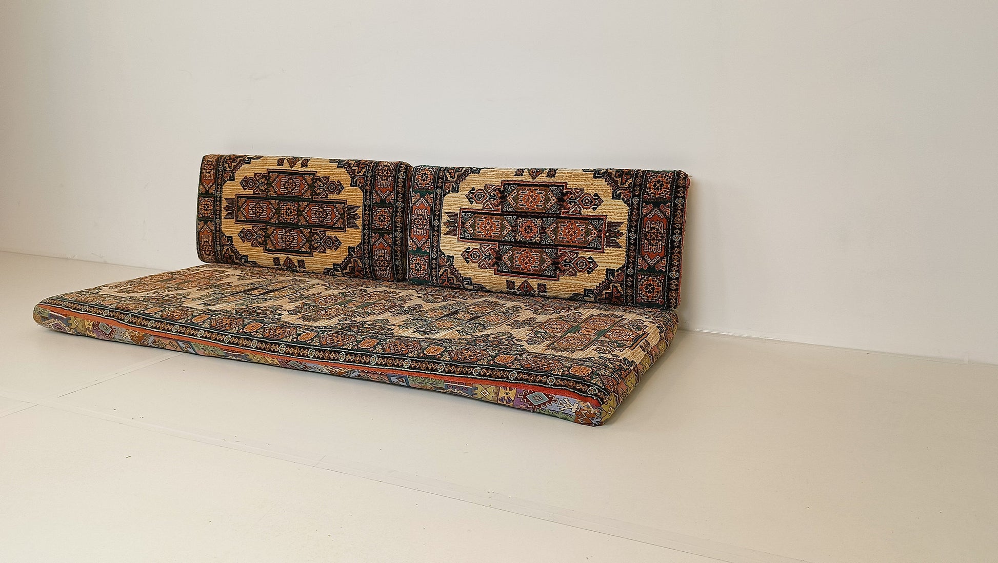 Authentic Oriental Seating Authentic Oriental Seating