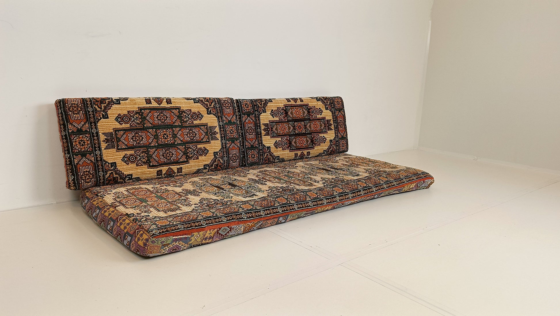 Authentic Oriental Seating Authentic Oriental Seating
