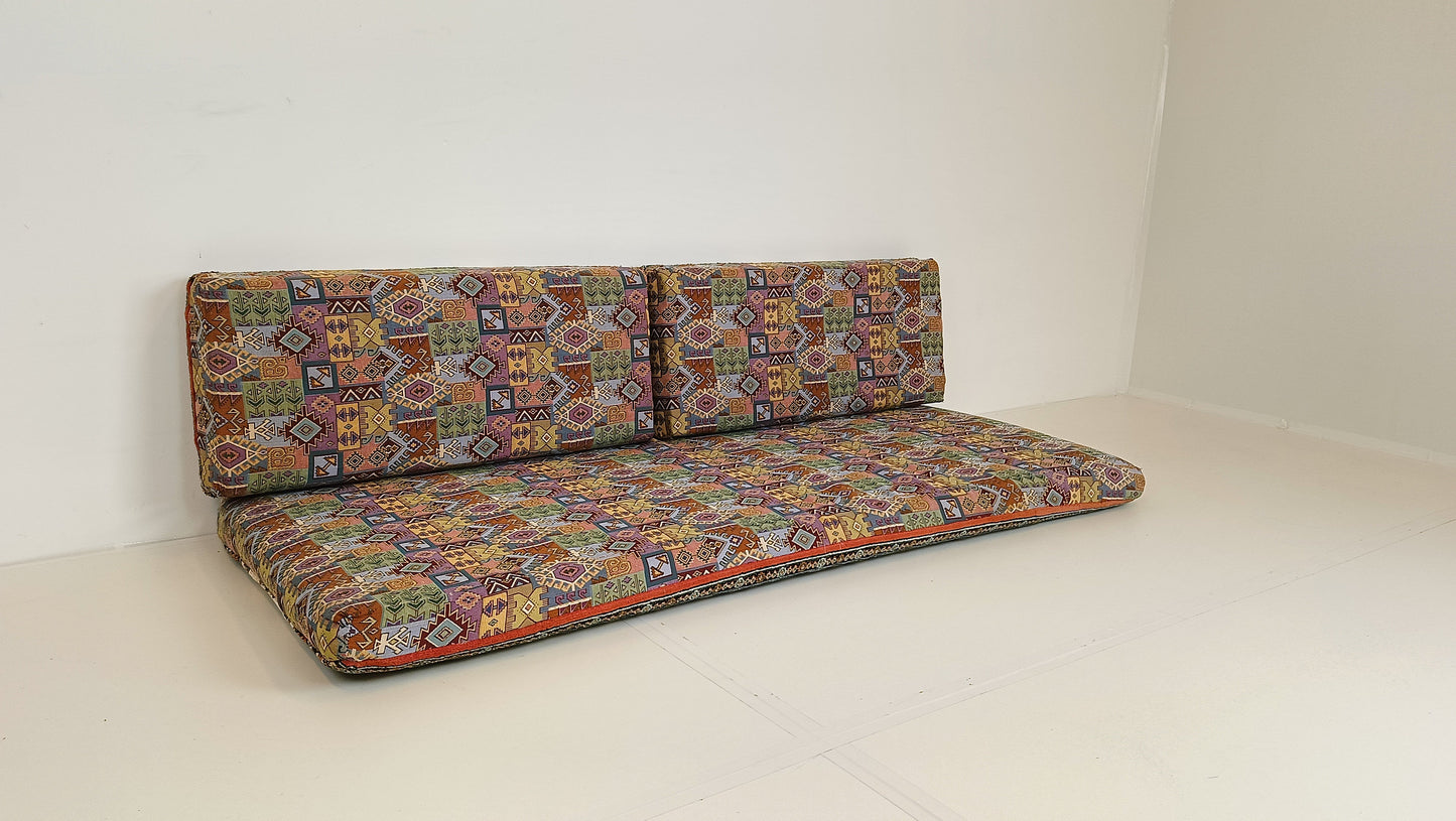 Authentic Oriental Seating Authentic Oriental Seating