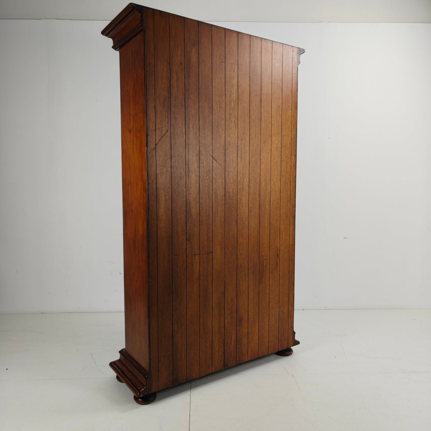 Barley Twist Open Bookcase – Solid Walnut, circa 1930 Barley Twist Open Bookcase – Solid Walnut, circa 1930