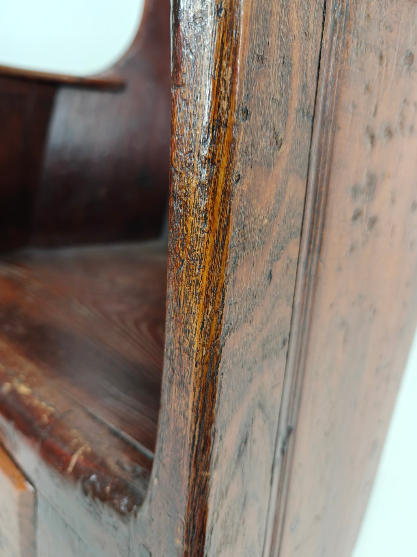 Beautiful 18th Century Welsh Lambing Rocking Chair Beautiful 18th Century Welsh Lambing Rocking Chair