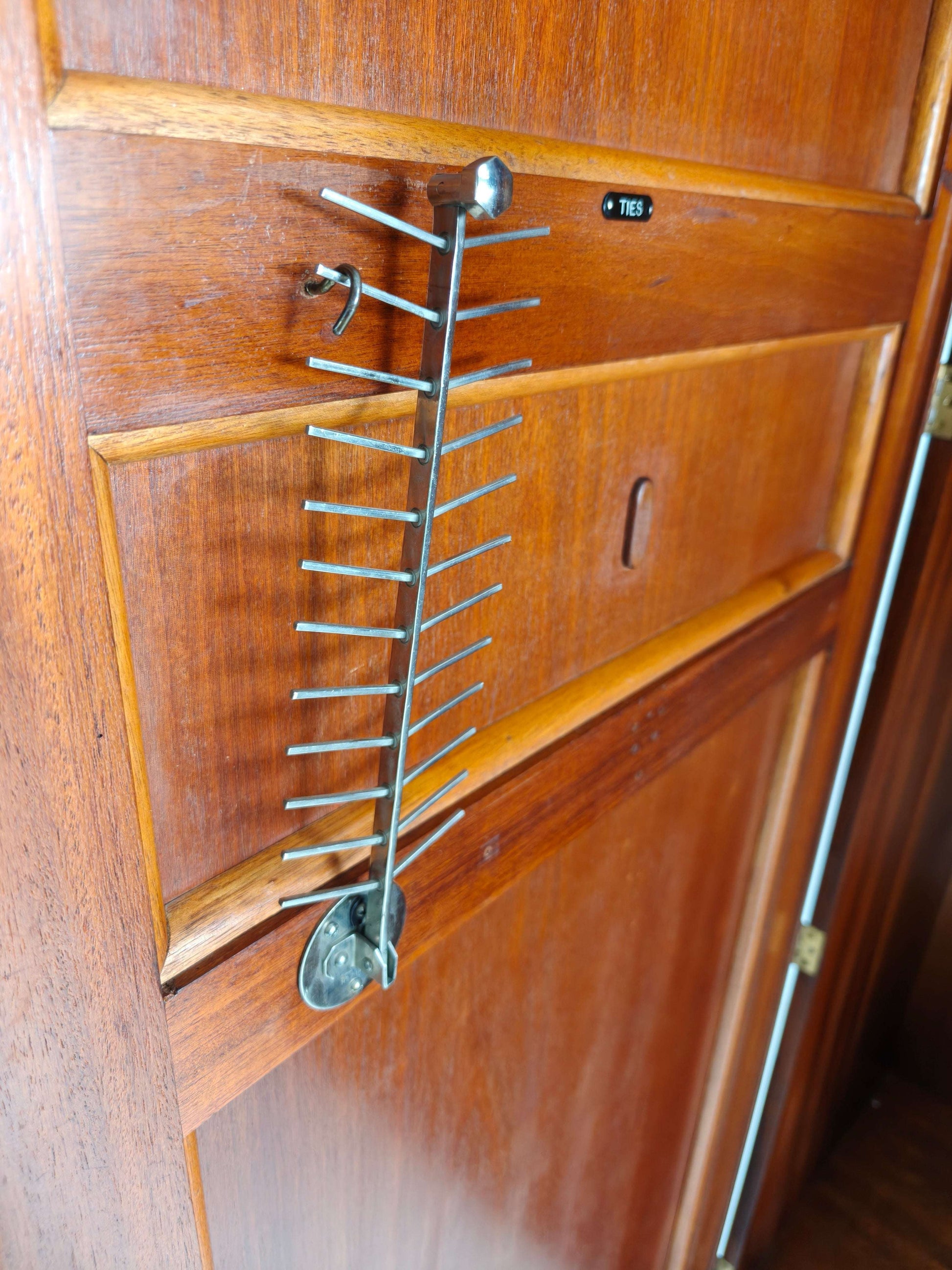 Beautiful English Art Deco 1920s Compactom Ltd Gentleman’s Wardrobe Beautiful English Art Deco 1920s Compactom Ltd Gentleman’s Wardrobe