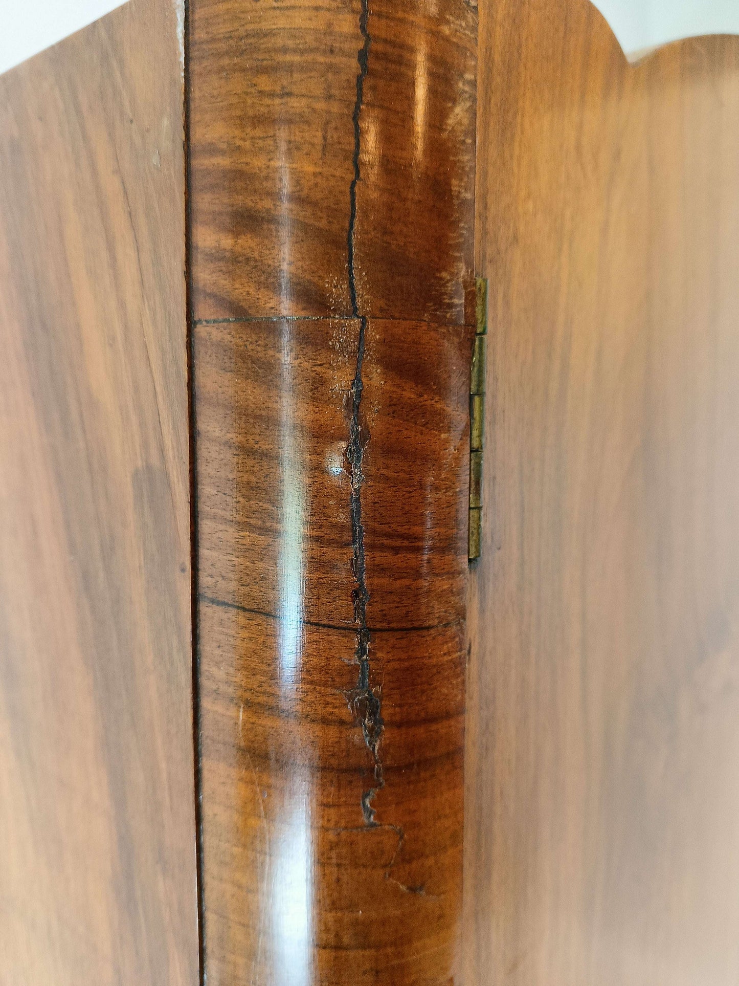 Beautiful English Art Deco Burrnut Wardrobe Beautiful English Art Deco Burrnut Wardrobe
