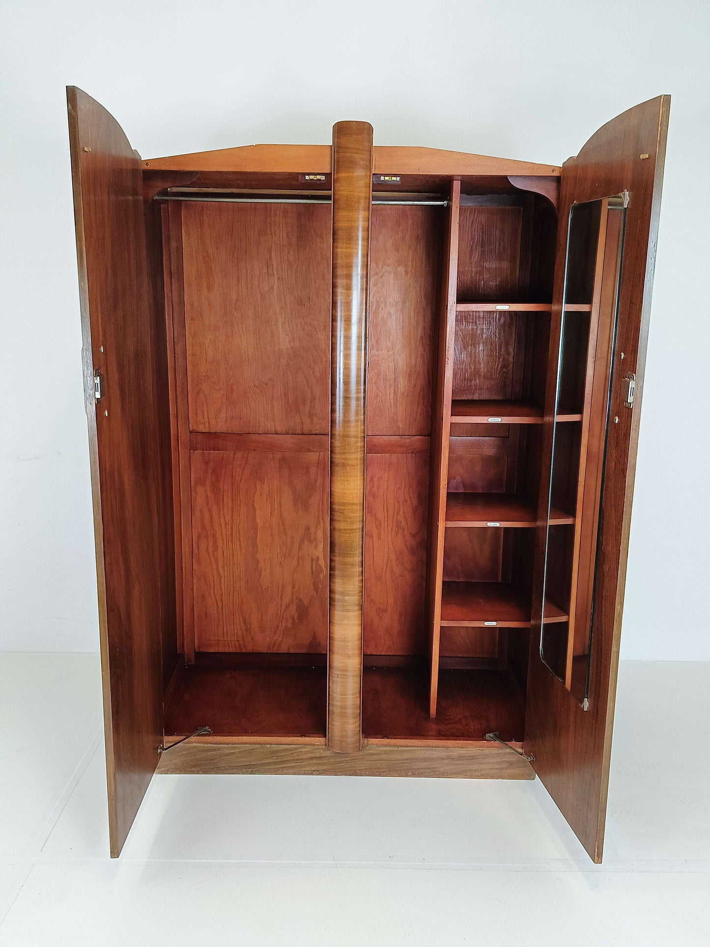 Beautiful English Art Deco Burrnut Wardrobe Beautiful English Art Deco Burrnut Wardrobe