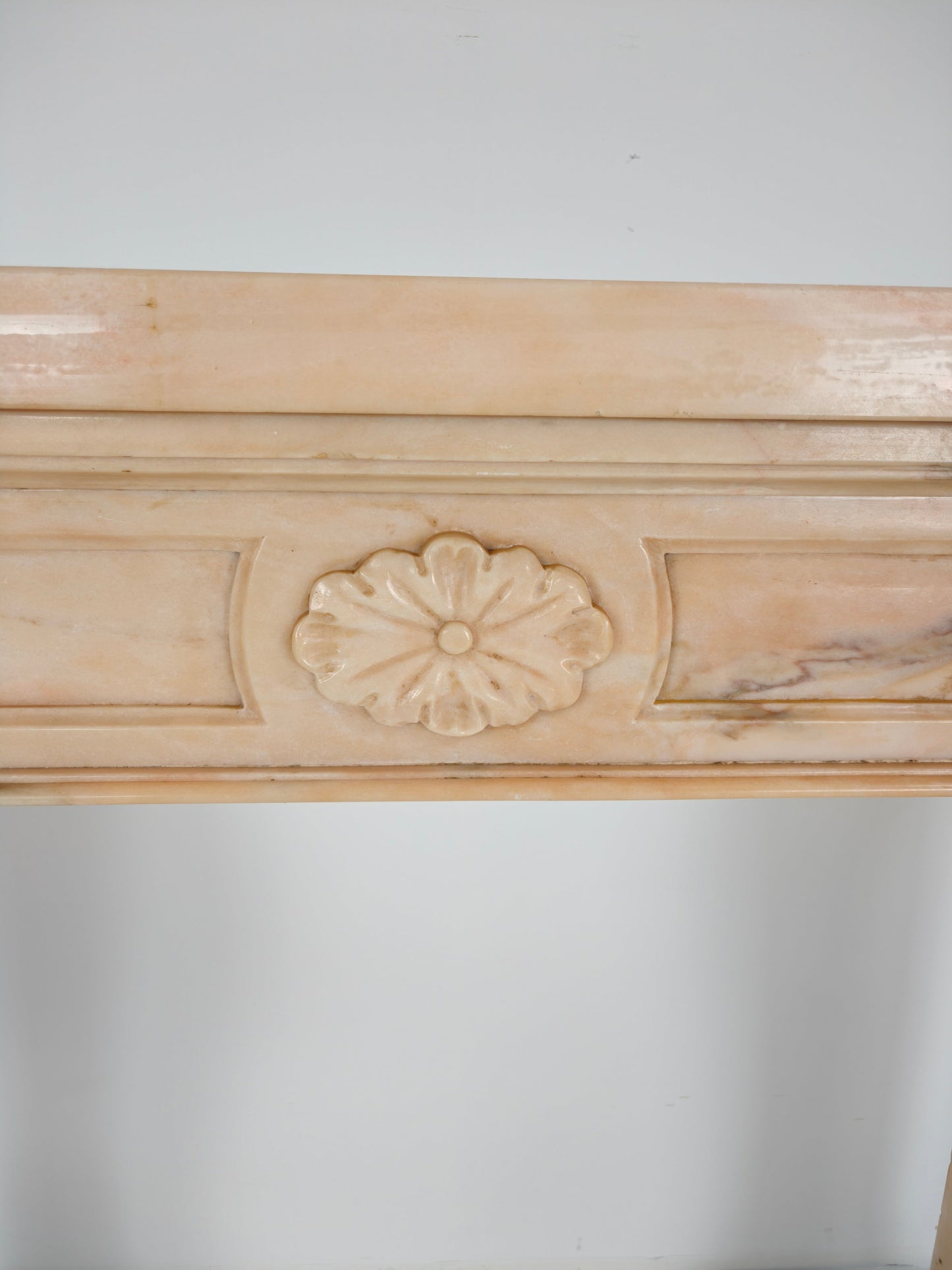 Beautiful Italian Marble Fireplace Mantel – Floral & Leaf Motif | c.1920 Beautiful Italian Marble Fireplace Mantel – Floral & Leaf Motif | c.1920