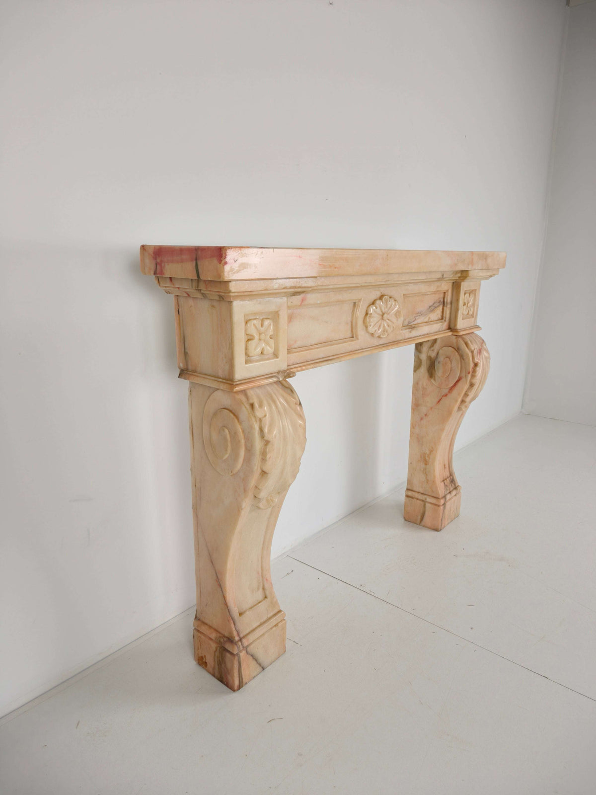 Beautiful Italian Marble Fireplace Mantel – Floral & Leaf Motif | c.1920 Beautiful Italian Marble Fireplace Mantel – Floral & Leaf Motif | c.1920