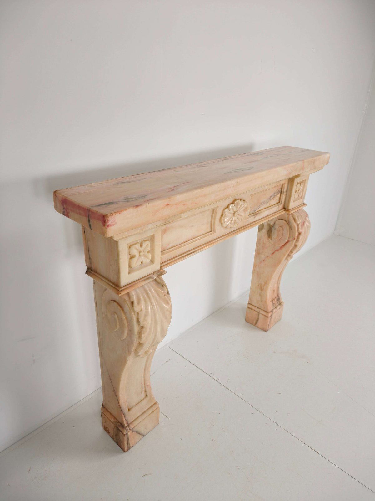 Beautiful Italian Marble Fireplace Mantel – Floral & Leaf Motif | c.1920 Beautiful Italian Marble Fireplace Mantel – Floral & Leaf Motif | c.1920