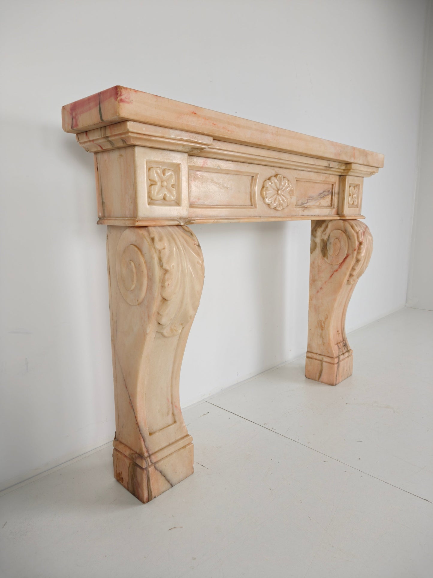 Beautiful Italian Marble Fireplace Mantel – Floral & Leaf Motif | c.1920 Beautiful Italian Marble Fireplace Mantel – Floral & Leaf Motif | c.1920