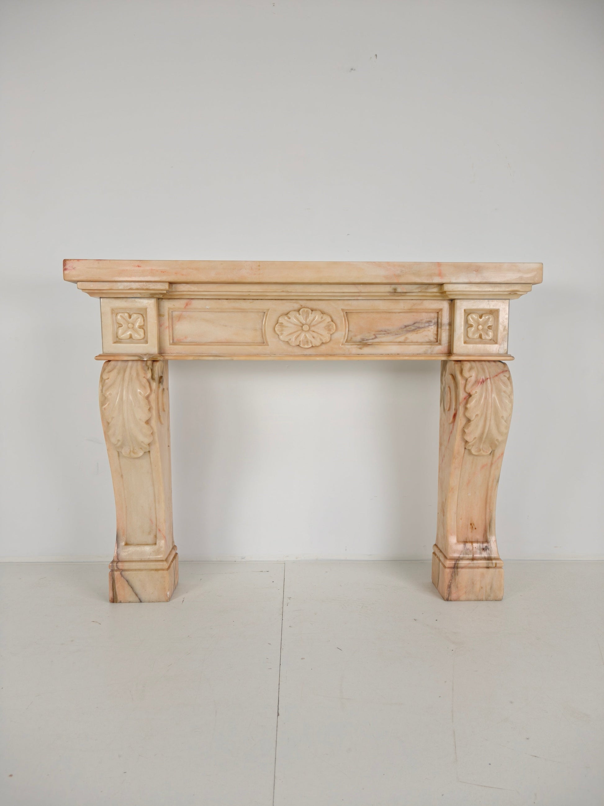 Beautiful Italian Marble Fireplace Mantel – Floral & Leaf Motif | c.1920 Beautiful Italian Marble Fireplace Mantel – Floral & Leaf Motif | c.1920