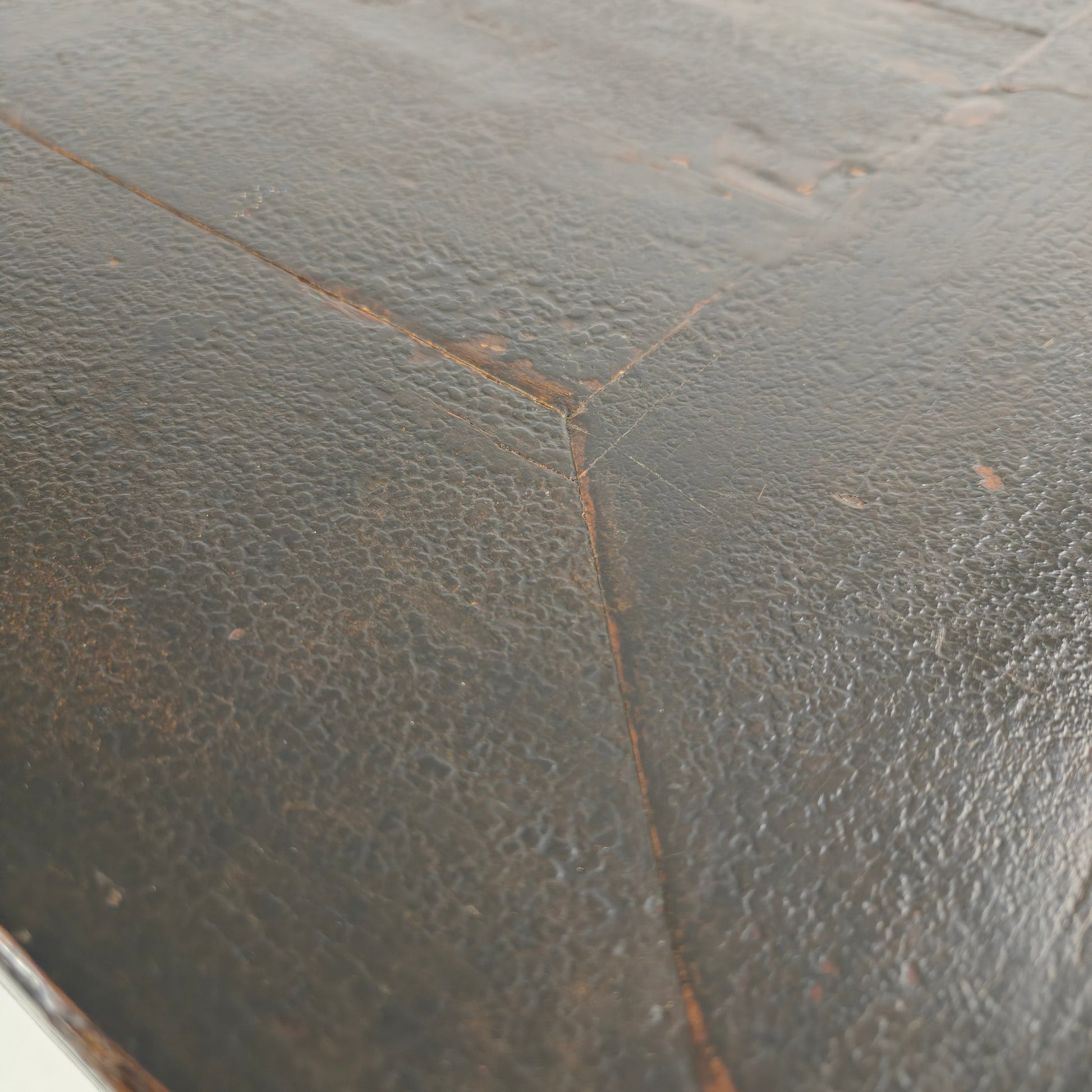 Black Chinese Qing Dining Table (230 cm) — Mid to Late 18th Century — Original Lacquer Black Chinese Qing Dining Table (230 cm) — Mid to Late 18th Century — Original Lacquer