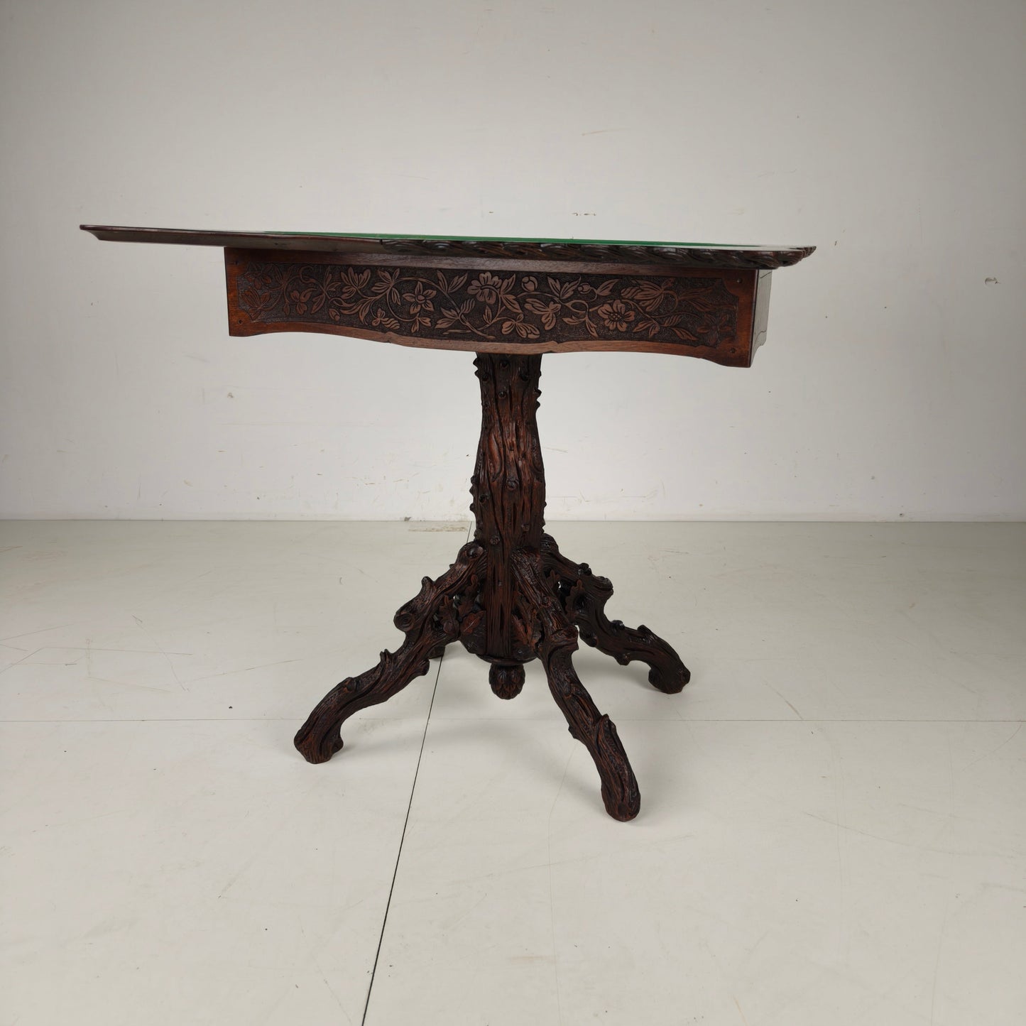 Black Forest Card Table by Horrix – 1880 Black Forest Card Table by Horrix – 1880