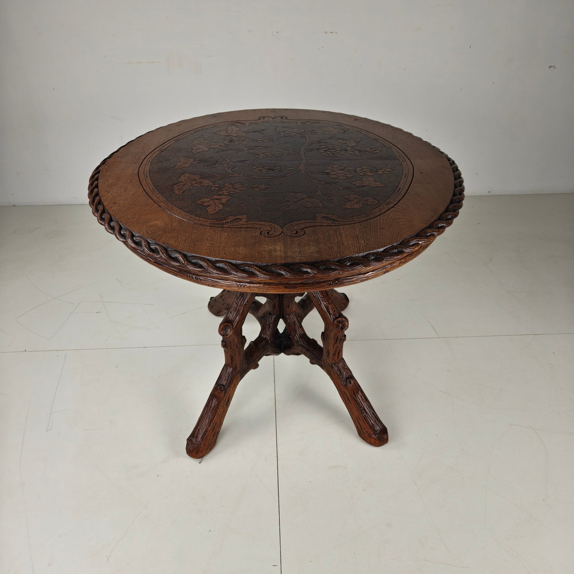 Black Forest Style Dining Table by Horrix – circa 1880 Black Forest Style Dining Table by Horrix – circa 1880
