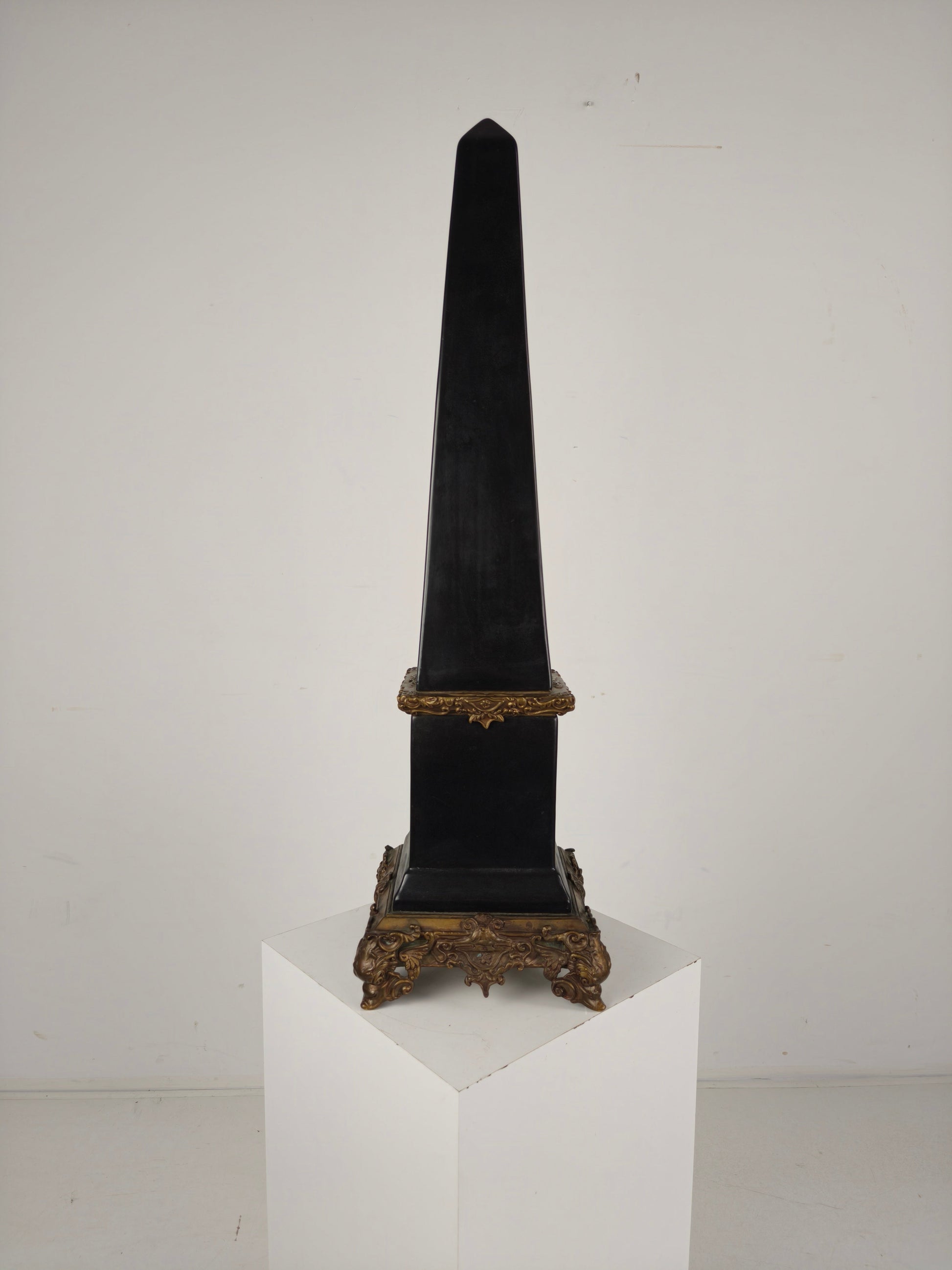 Black Porcelain Obelisk with Bronze Ornaments Black Porcelain Obelisk with Bronze Ornaments