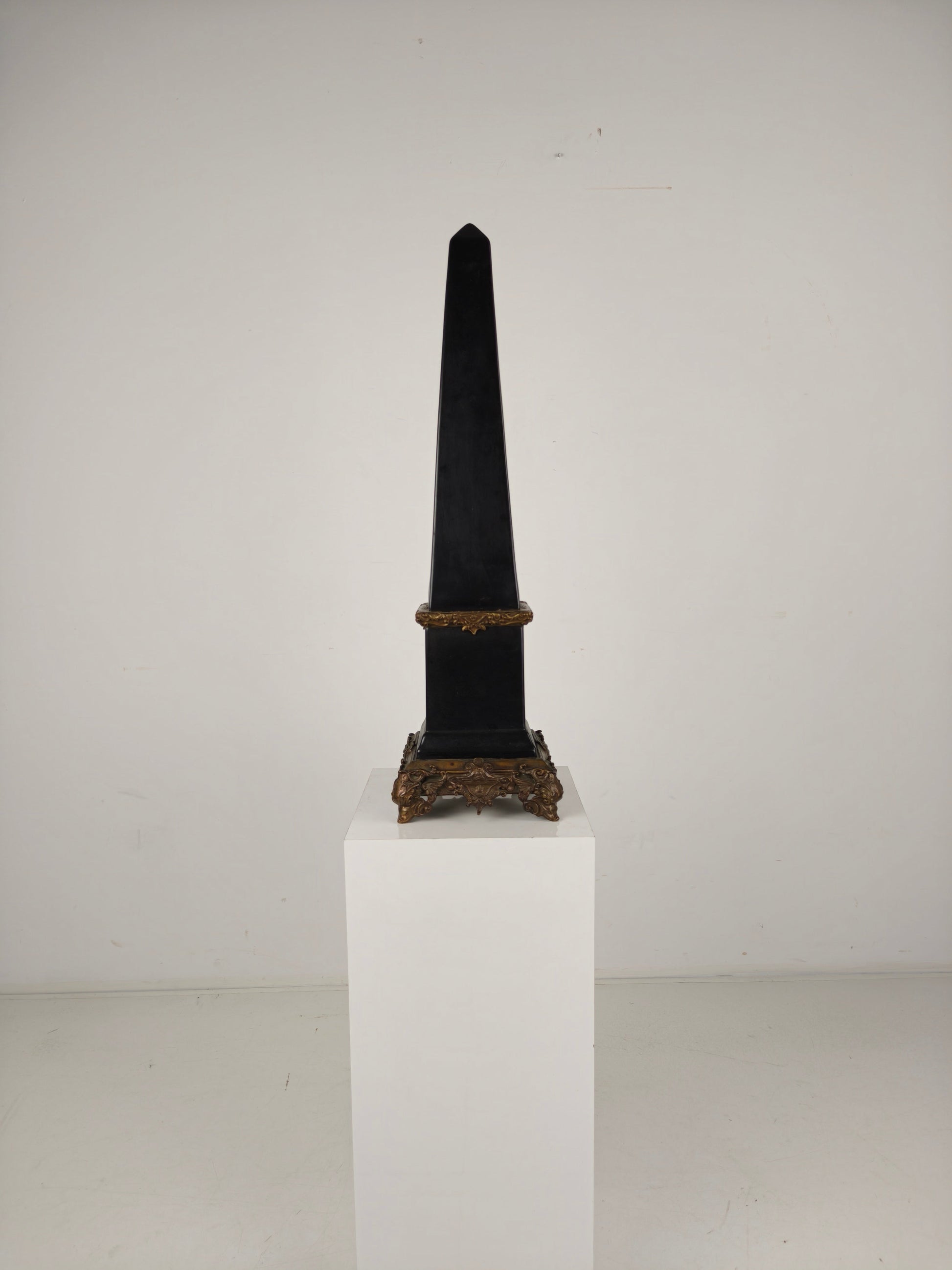 Black Porcelain Obelisk with Bronze Ornaments Black Porcelain Obelisk with Bronze Ornaments