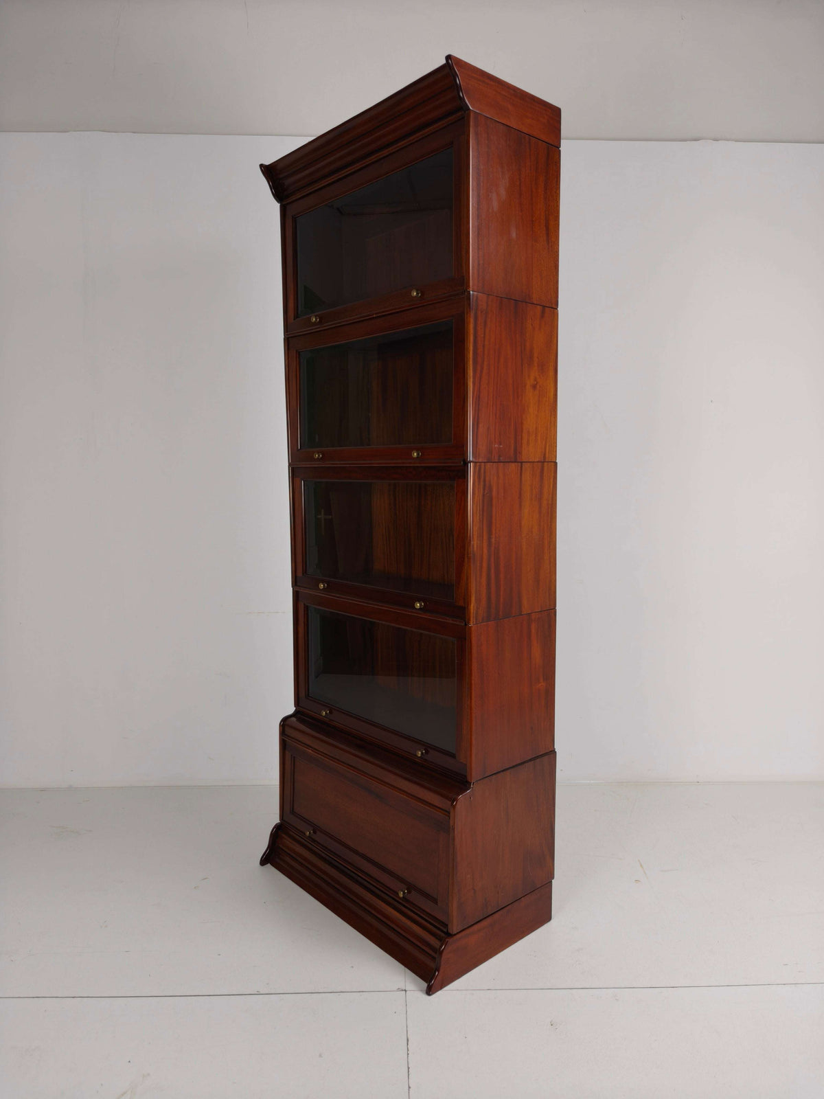 Bookcase in Globe-Wernicke Style – Mahogany – Beveled Glass Bookcase in Globe-Wernicke Style – Mahogany – Beveled Glass