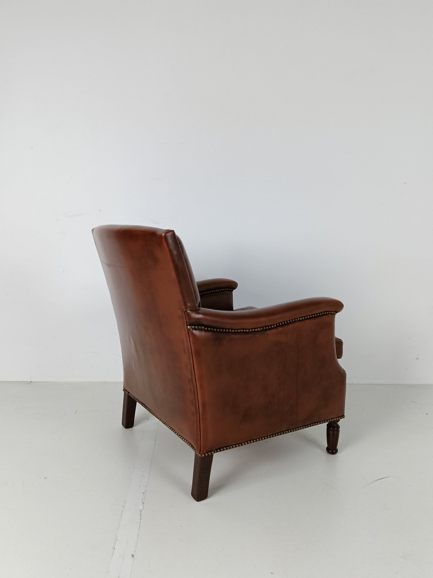 Bovine Leather Classic Design Bovine Leather Classic Design