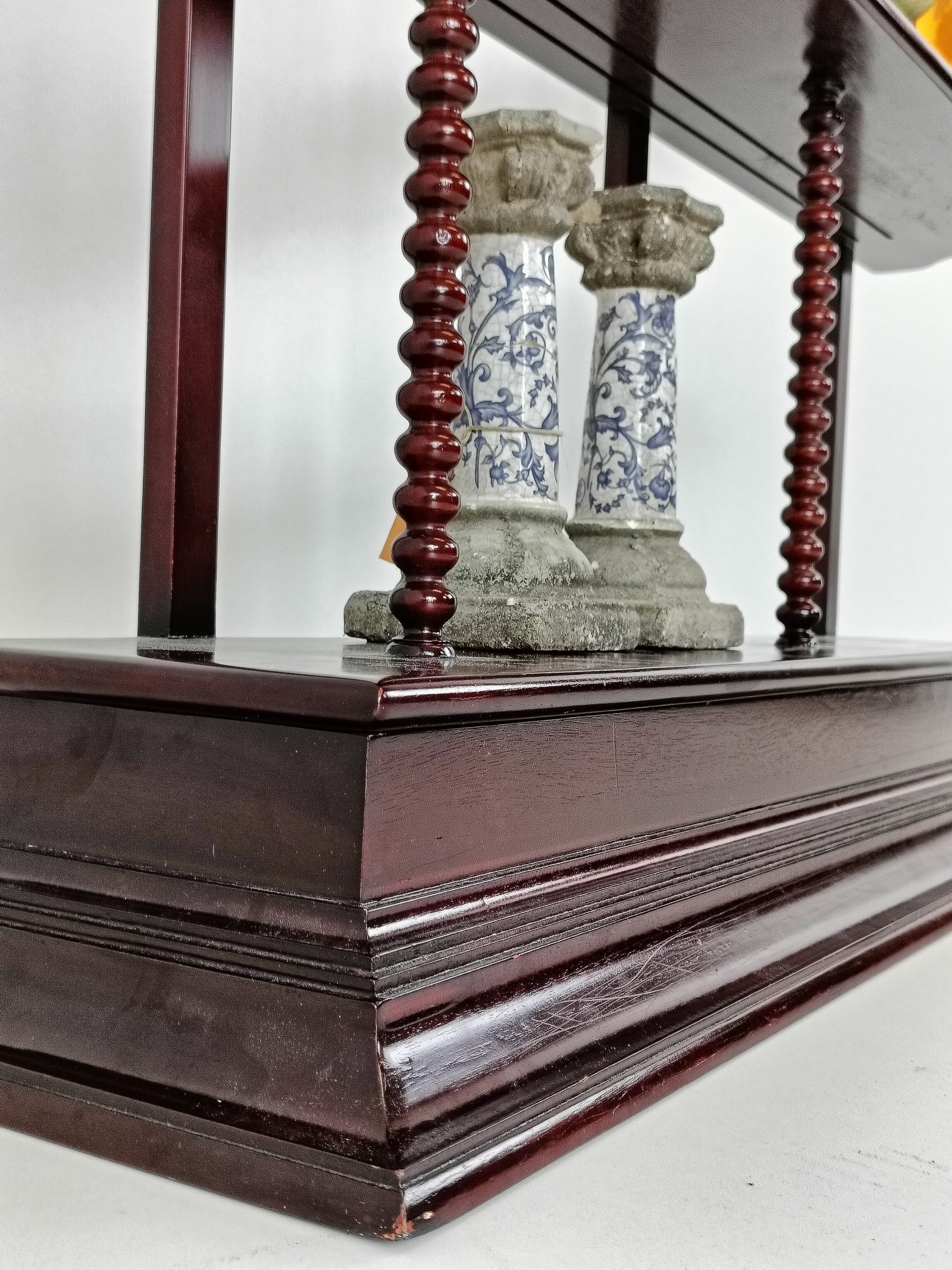 Charming Plate Rack/ Display Cabinet Charming Plate Rack/ Display Cabinet