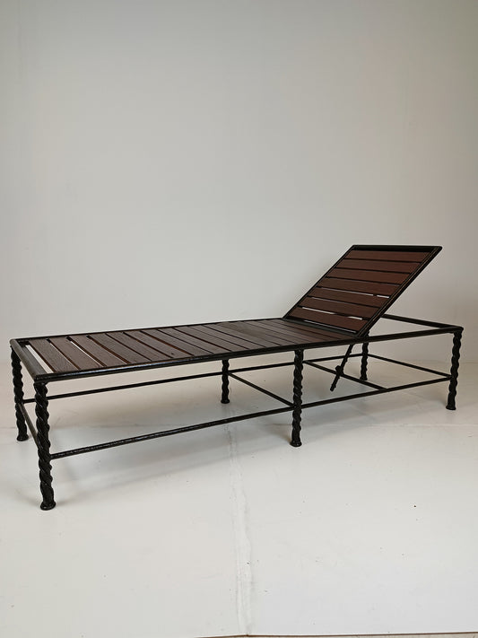 Classic Italian Daybed (1) Classic Italian Daybed (1)