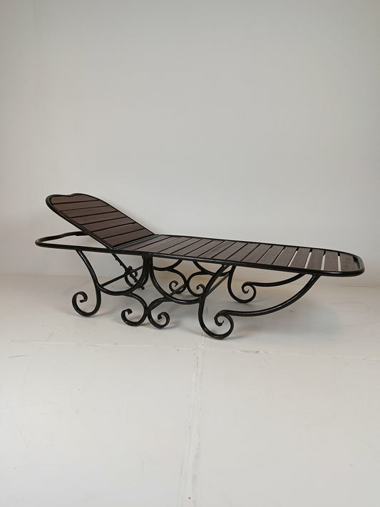 Classic Italian Daybed (2) Classic Italian Daybed (2)