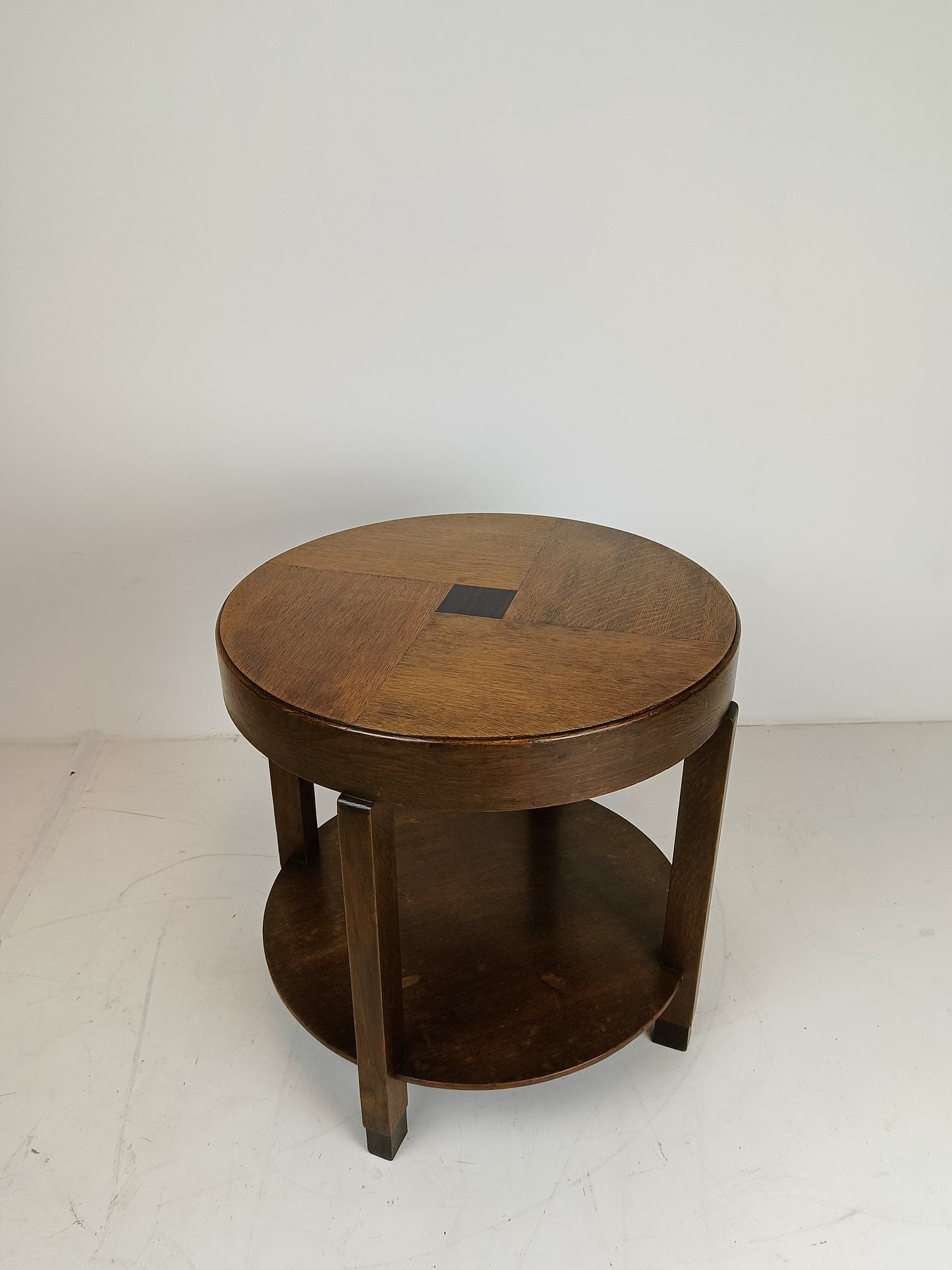 Dutch Art Deco Amsterdamse School Coffee table Dutch Art Deco Amsterdamse School Coffee table