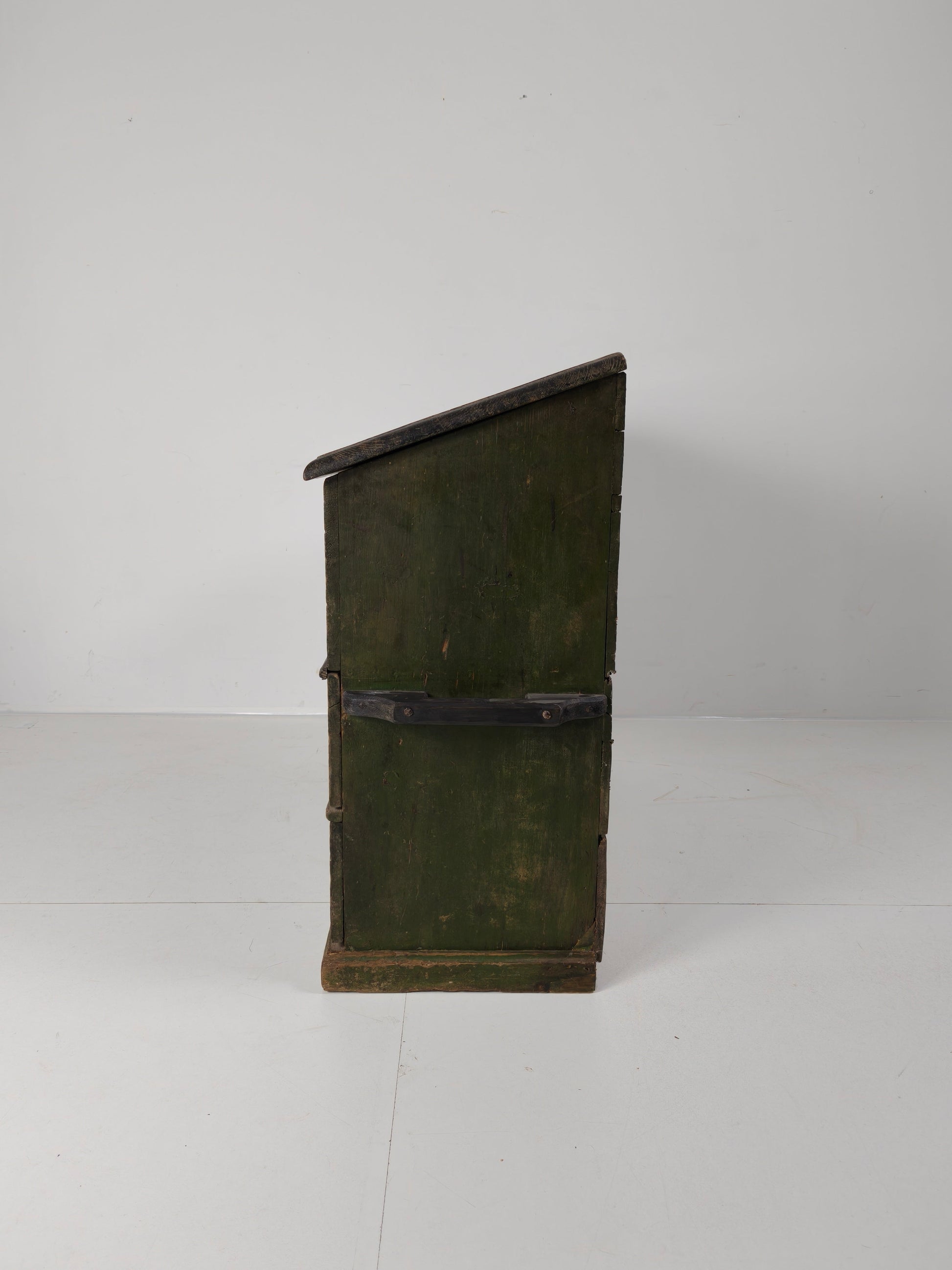 Dutch Hand-Painted Tool Chest | 1836 | Folk Art Dutch Hand-Painted Tool Chest | 1836 | Folk Art