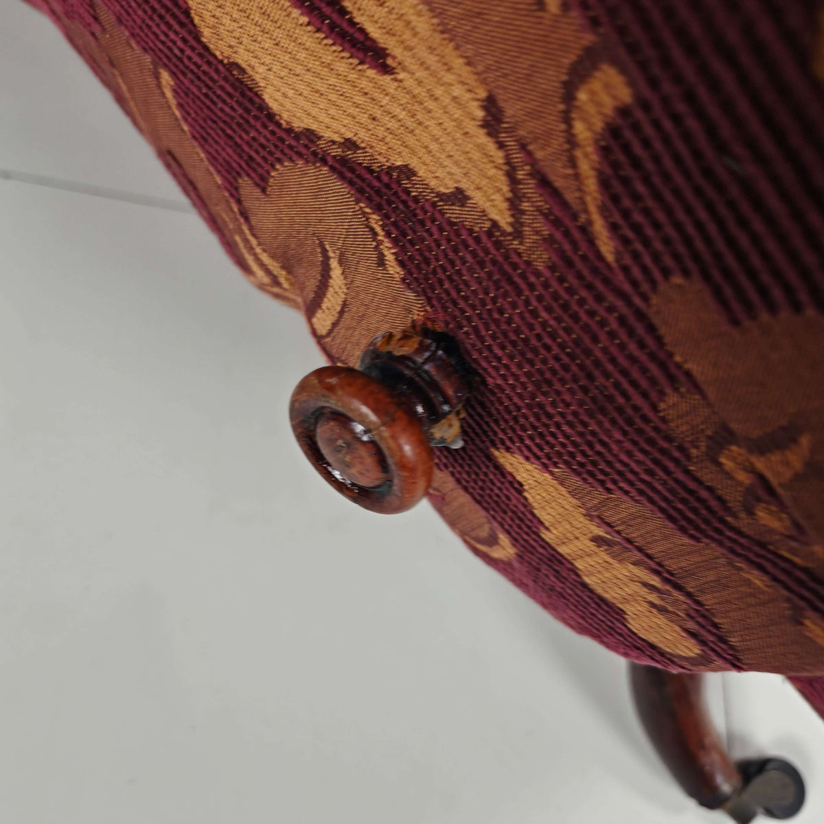 Early 20th-Century Adjustable Reclining Armchair by Drevette L.M., circa 1900–1920 Early 20th-Century Adjustable Reclining Armchair by Drevette L.M., circa 1900–1920