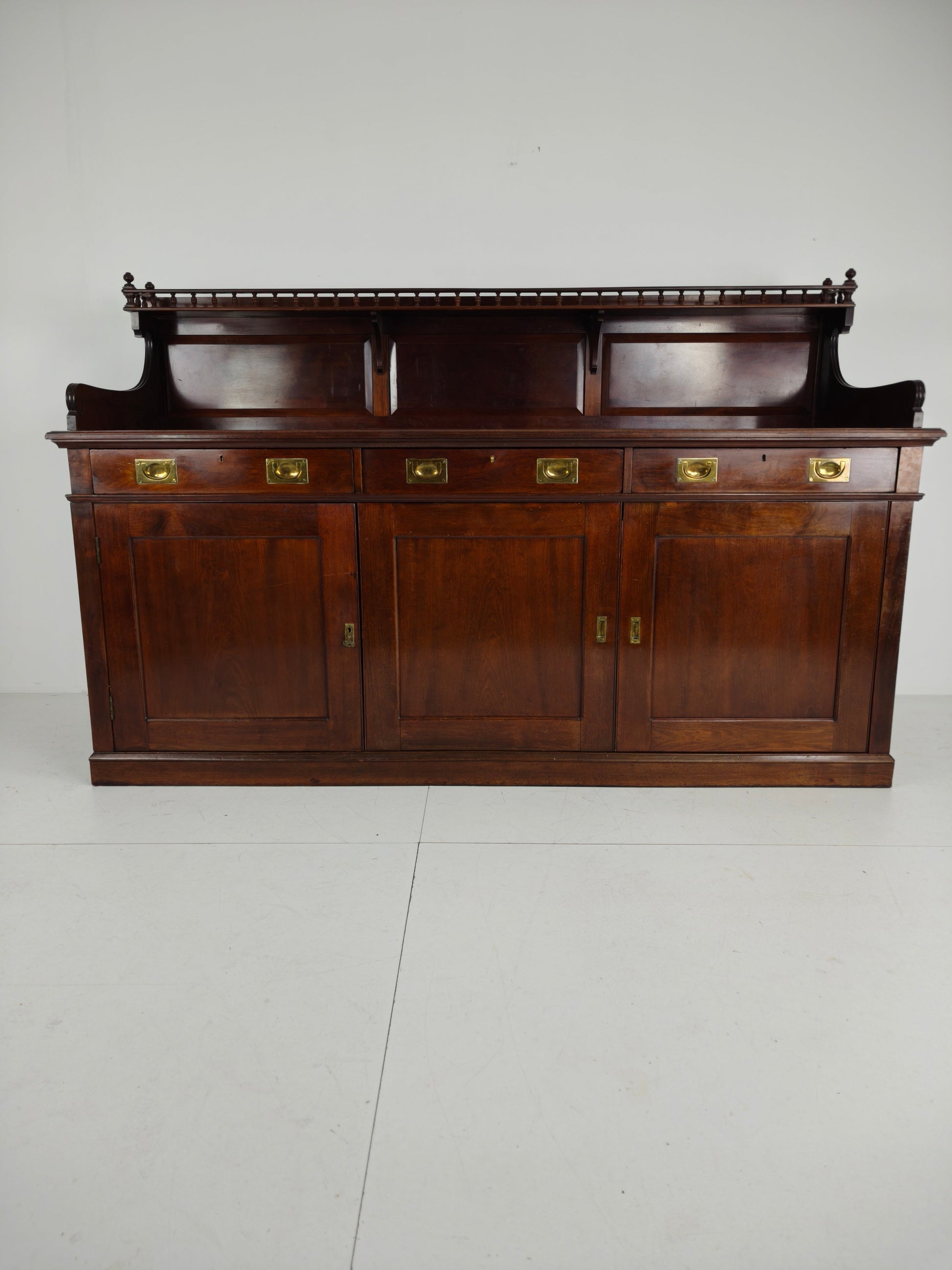 Early 20th-Century English Mahogany Dresser / Sideboard – Brass Campaign Hardware Early 20th-Century English Mahogany Dresser / Sideboard – Brass Campaign Hardware