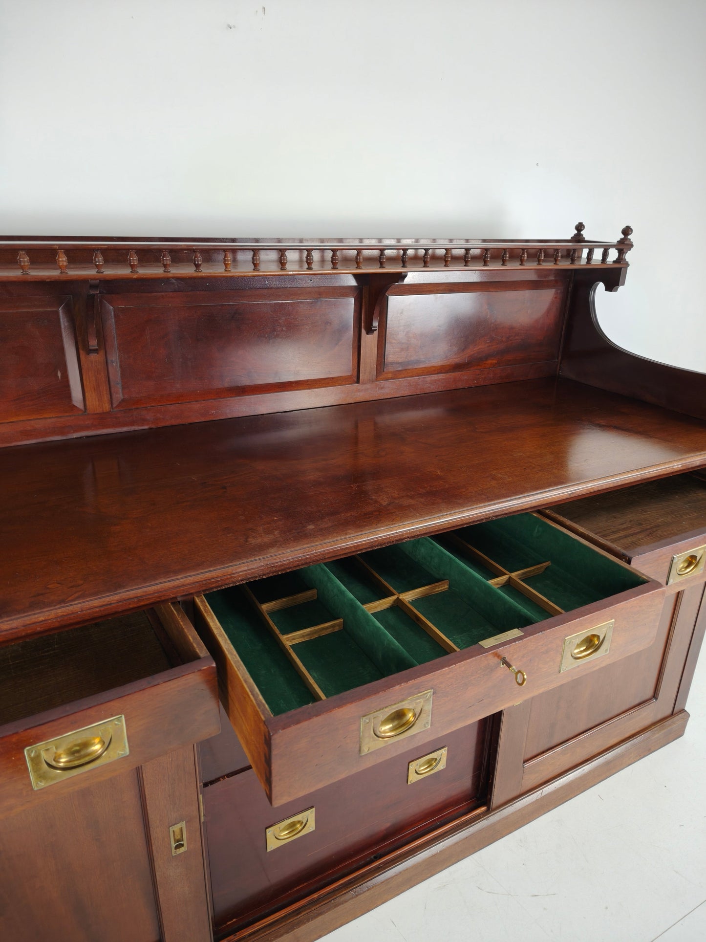 Early 20th-Century English Mahogany Dresser / Sideboard – Brass Campaign Hardware Early 20th-Century English Mahogany Dresser / Sideboard – Brass Campaign Hardware