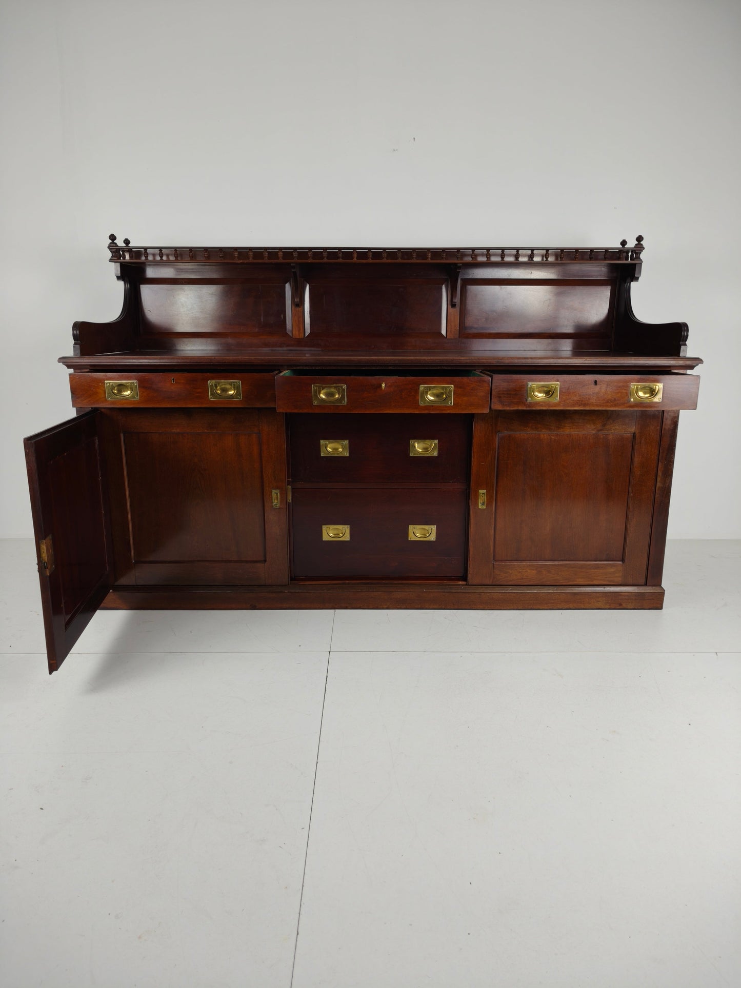 Early 20th-Century English Mahogany Dresser / Sideboard – Brass Campaign Hardware Early 20th-Century English Mahogany Dresser / Sideboard – Brass Campaign Hardware