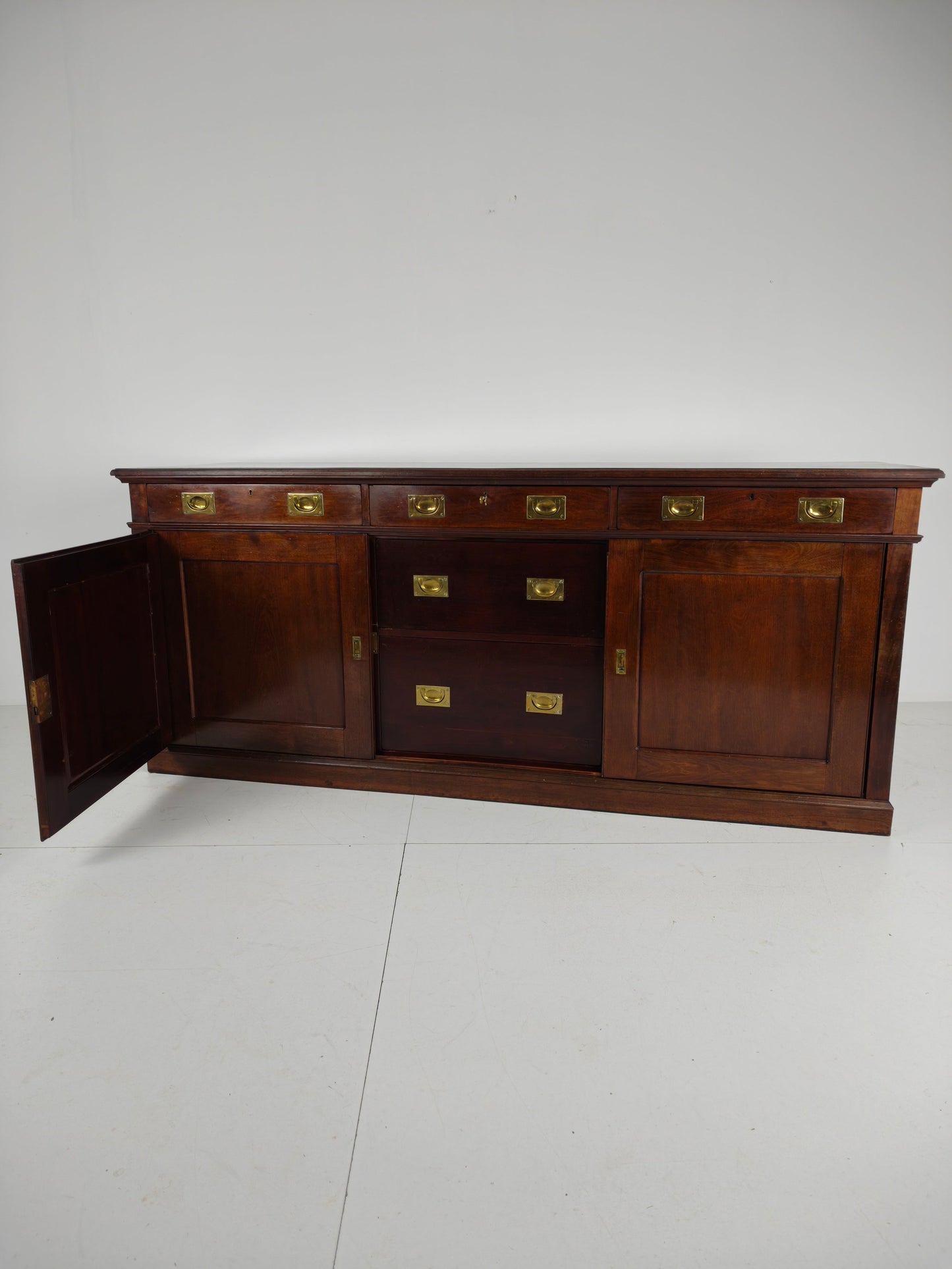 Early 20th-Century English Mahogany Dresser / Sideboard – Brass Campaign Hardware Early 20th-Century English Mahogany Dresser / Sideboard – Brass Campaign Hardware