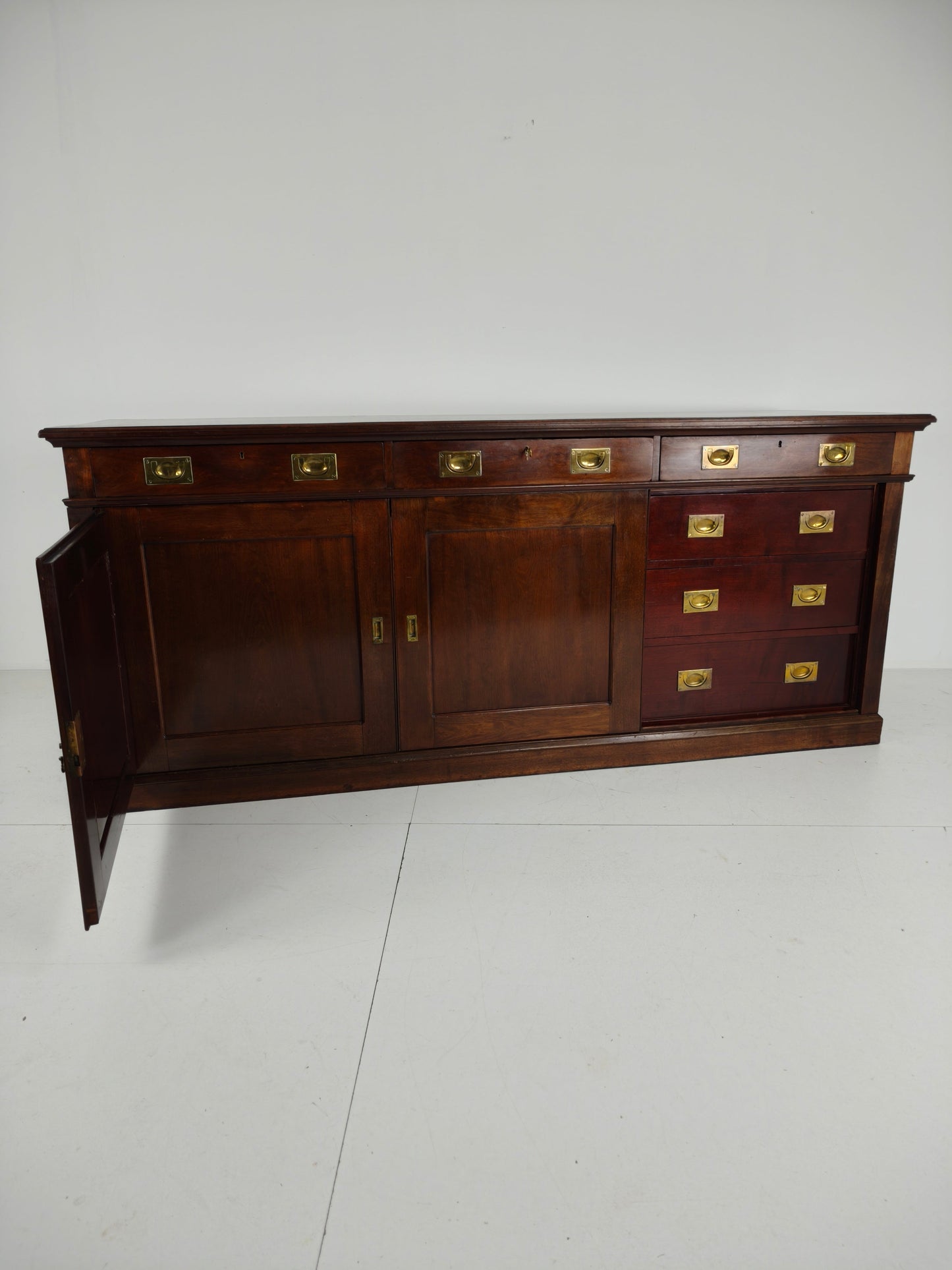 Early 20th-Century English Mahogany Dresser / Sideboard – Brass Campaign Hardware Early 20th-Century English Mahogany Dresser / Sideboard – Brass Campaign Hardware