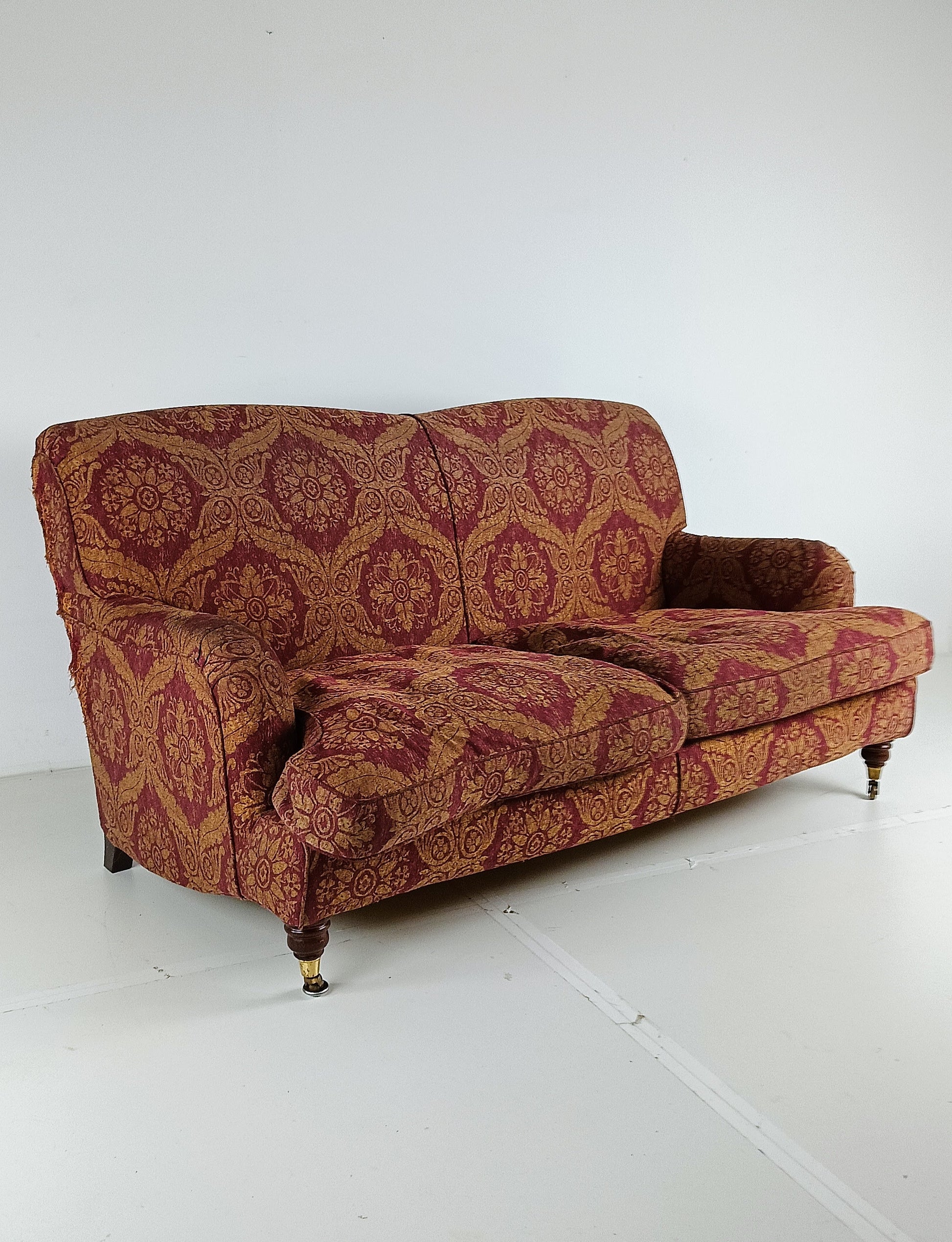 Edwardian Style English Sofa (2p) Edwardian Style English Sofa (2p)