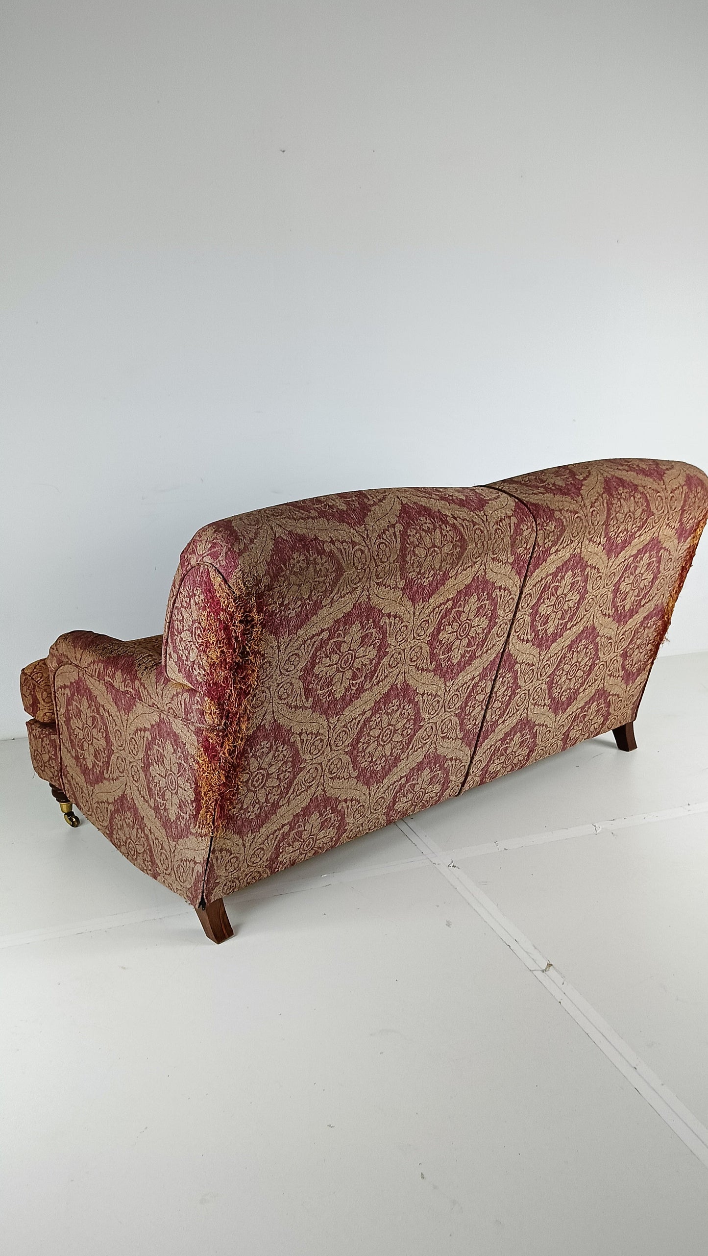 Edwardian Style English Sofa (2p) Edwardian Style English Sofa (2p)