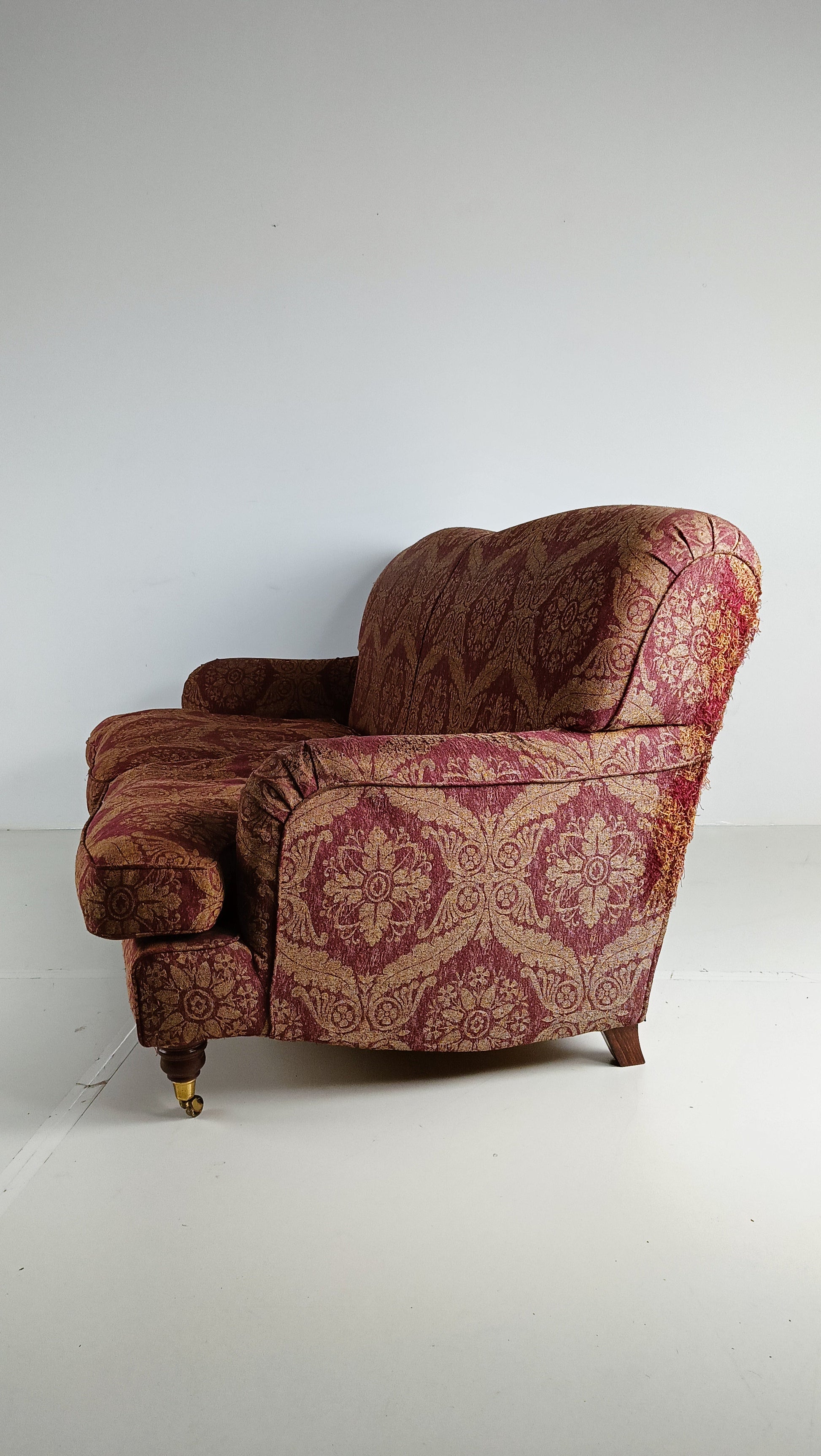 Edwardian Style English Sofa (2p) Edwardian Style English Sofa (2p)