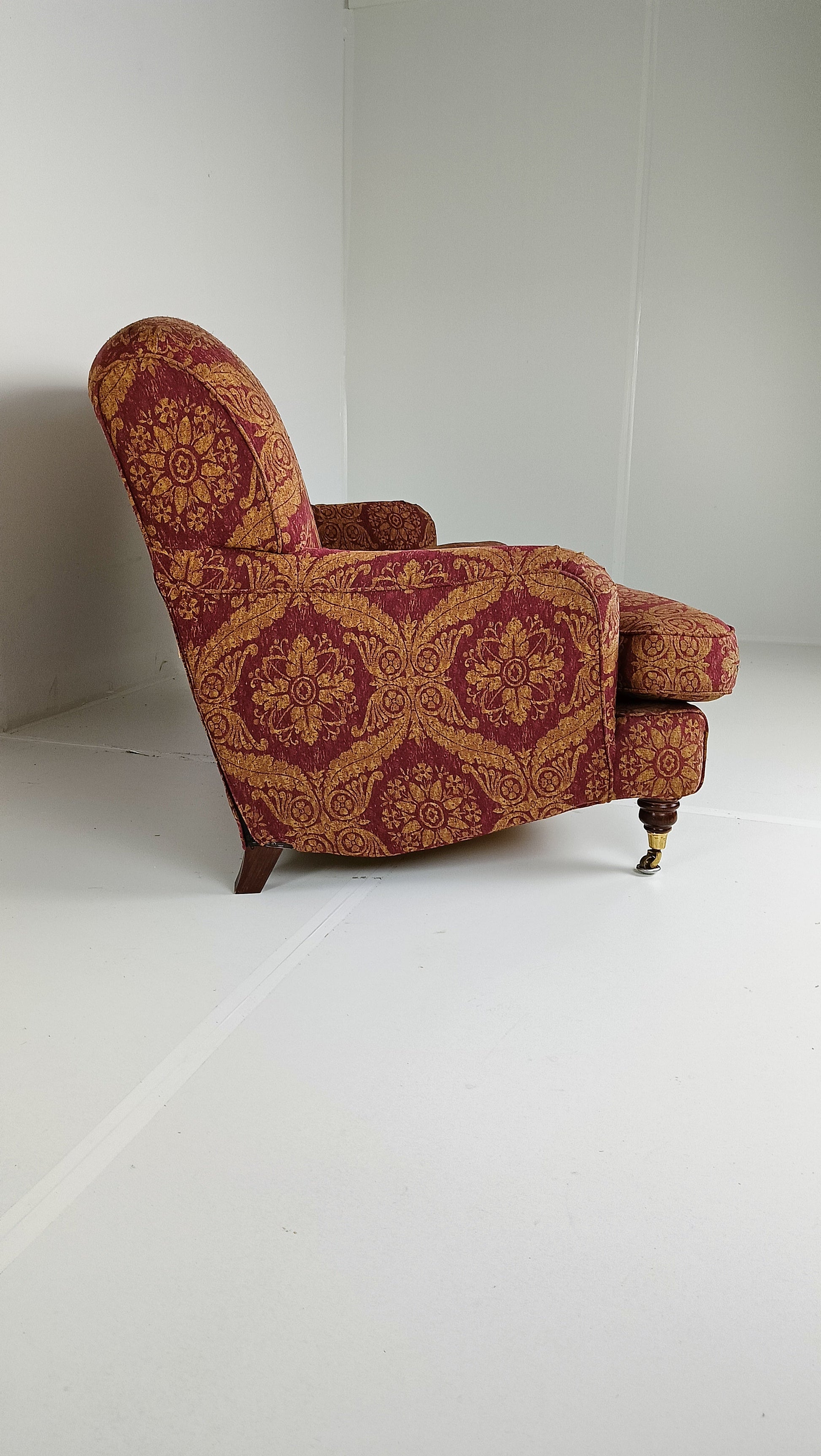Edwardian Style English Sofa (3p) Edwardian Style English Sofa (3p)
