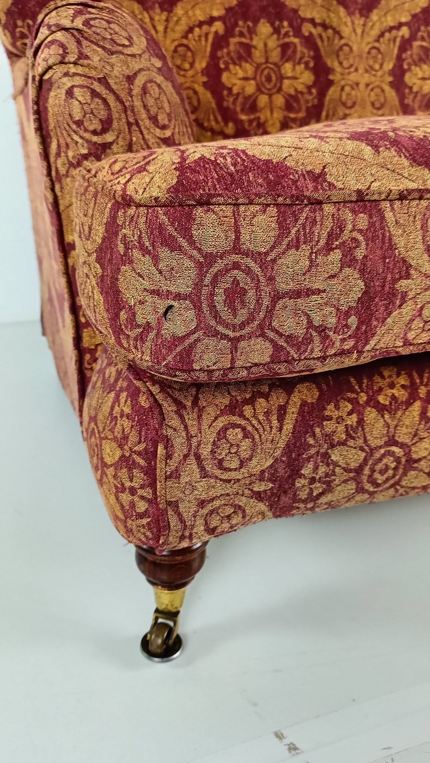 Edwardian Style English Sofa (3p) Edwardian Style English Sofa (3p)
