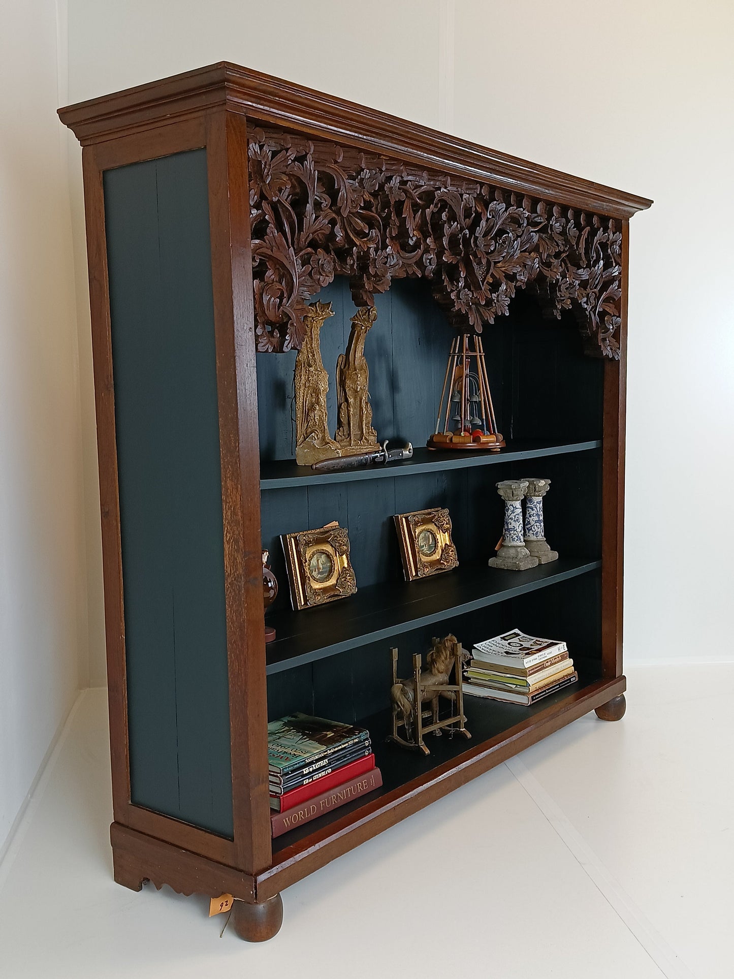Elegant Ambon Cabinet Elegant Ambon Cabinet